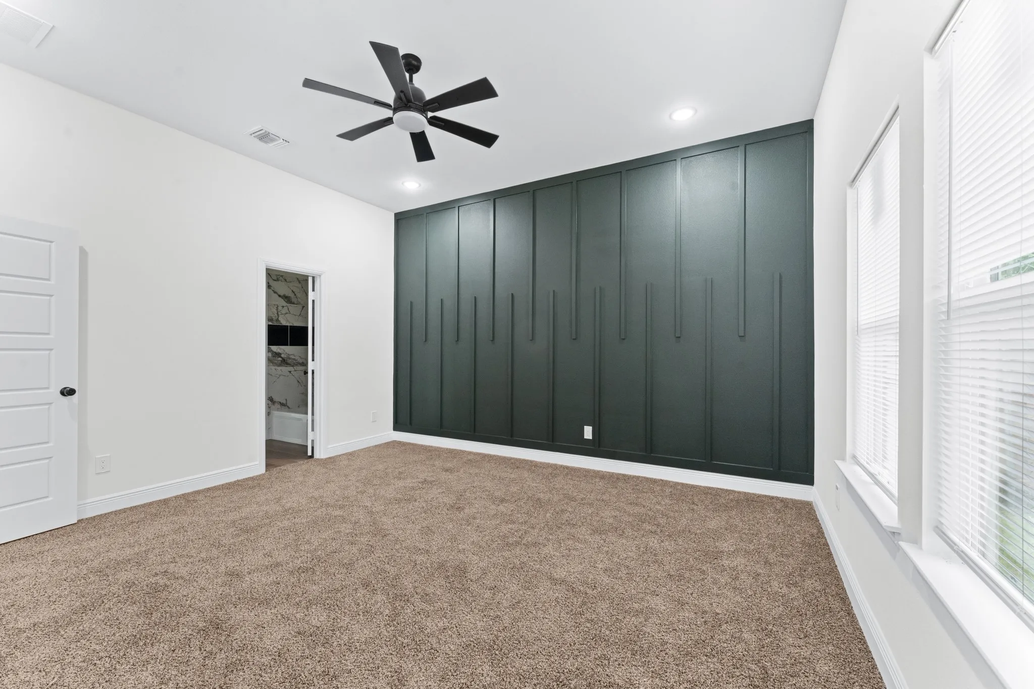 Single Family Residence For Sale in Dallas County , 4507 Metropolitan Avenue, Dallas, Texas 75210, 3 Bedroom, 2 Bathroom, 2 Garage spaces, 1,755 Sqft, built in 2025, mls#21340884, Real Estate Agent in Dallas, Homes For Sale in Dallas county, Homes For Sale in Dallas, Realtor in Dallas Texas, Real Estate Brokerage Independent Realty Texas, Luminita Cordes Realtor
