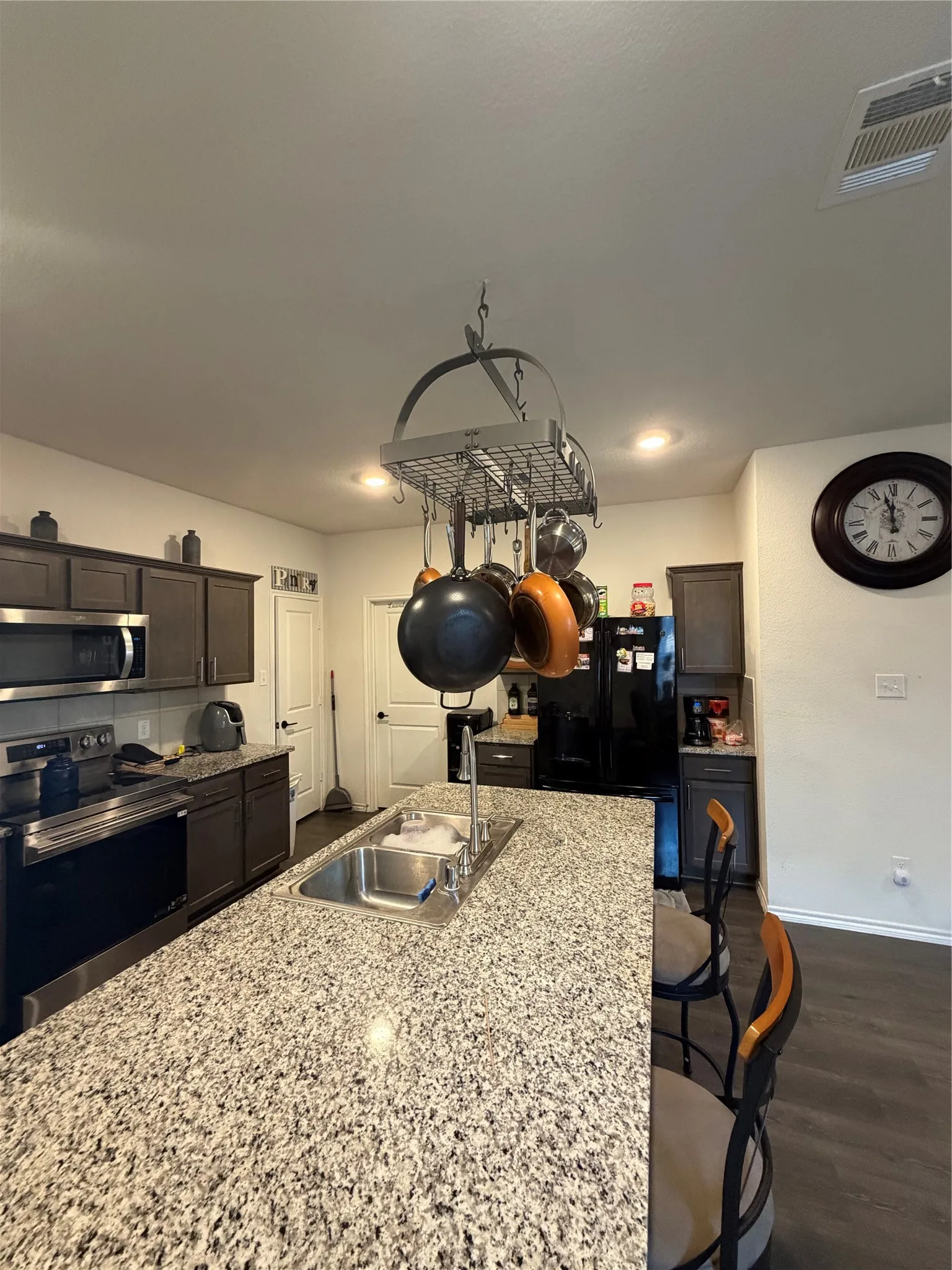 Single Family Residence For Sale in Kaufman County , 2005 Ocelot Street, Crandall, Texas 75114, 4 Bedroom, 3 Bathroom, 2 Garage spaces, 1,864 Sqft, built in 2021, mls#21337436, Real Estate Agent in Crandall, Homes For Sale in Kaufman county, Homes For Sale in Crandall, Realtor in Crandall Texas, Real Estate Brokerage Independent Realty Texas, Luminita Cordes Realtor