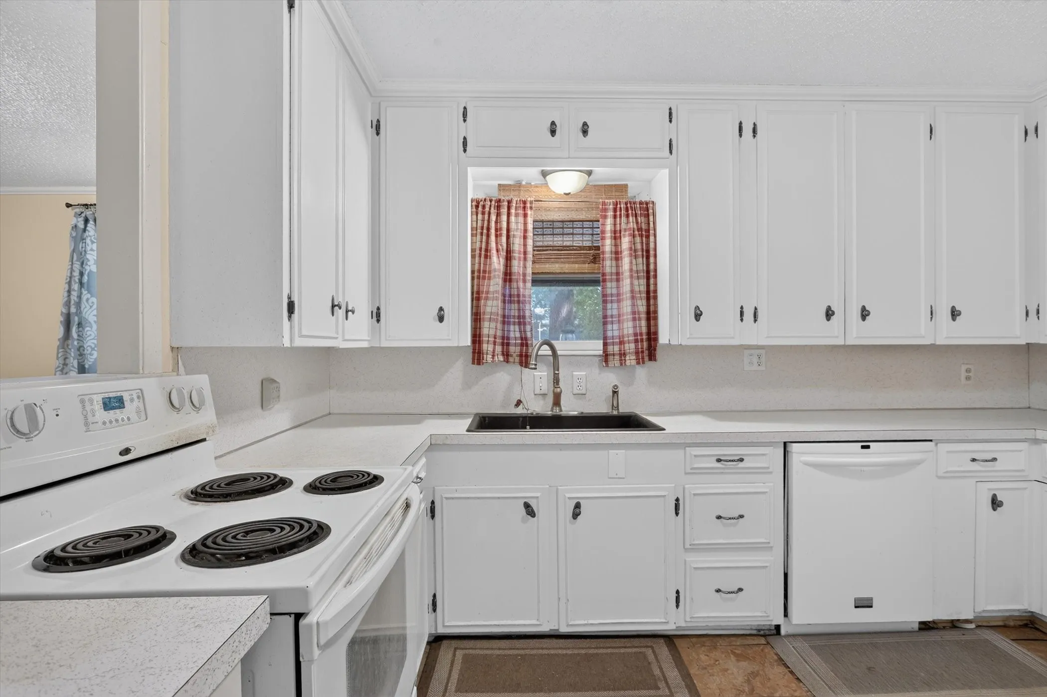 Single Family Residence For Sale in Dallas County , 2356 Ballycastle Drive, Dallas, Texas 75228, 3 Bedroom, 2 Bathroom, Garage spaces, 1,780 Sqft, built in 1952, mls#21343897, Real Estate Agent in Dallas, Homes For Sale in Dallas county, Homes For Sale in Dallas, Realtor in Dallas Texas, Real Estate Brokerage Independent Realty Texas, Luminita Cordes Realtor