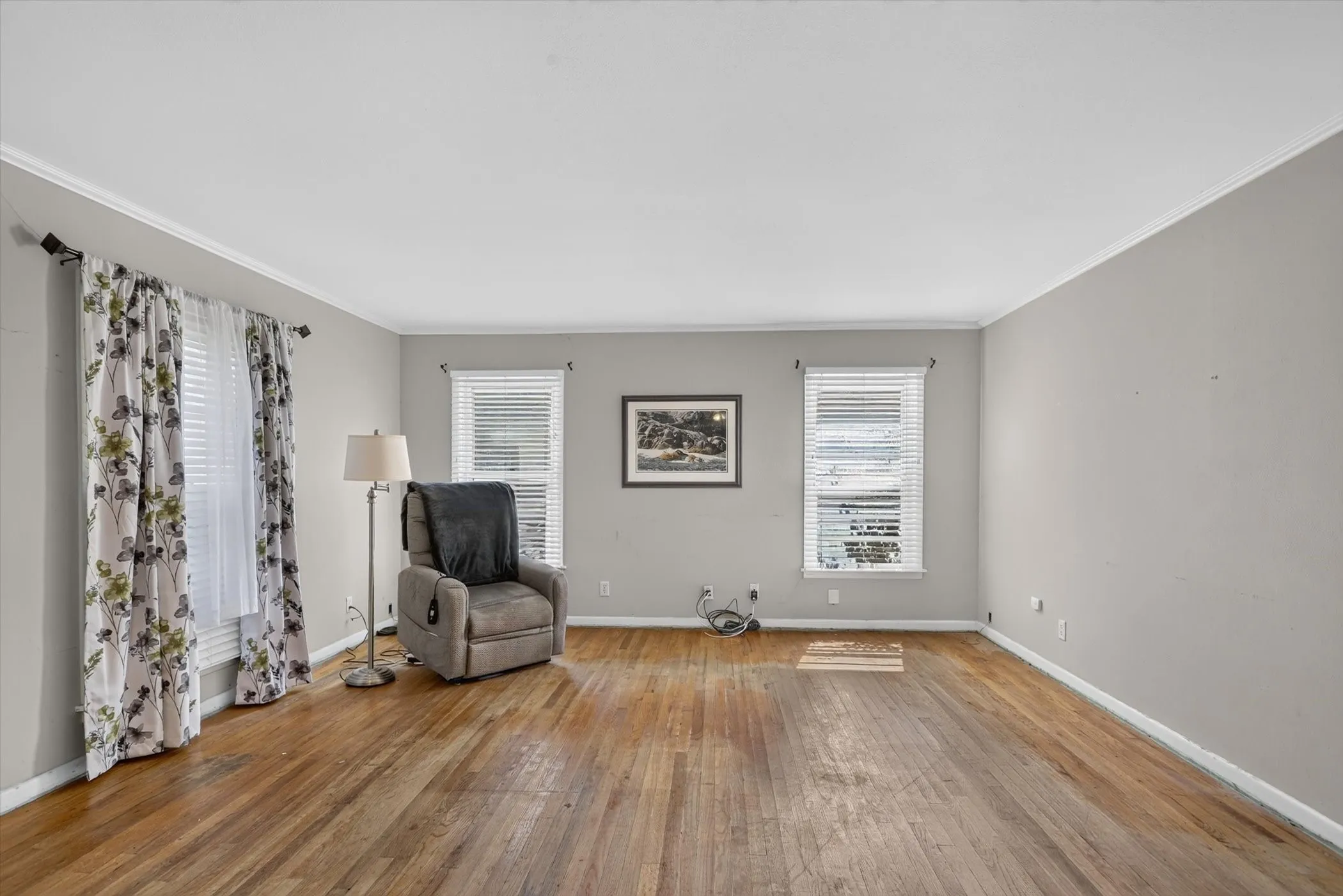 Single Family Residence For Sale in Dallas County , 2356 Ballycastle Drive, Dallas, Texas 75228, 3 Bedroom, 2 Bathroom, Garage spaces, 1,780 Sqft, built in 1952, mls#21343897, Real Estate Agent in Dallas, Homes For Sale in Dallas county, Homes For Sale in Dallas, Realtor in Dallas Texas, Real Estate Brokerage Independent Realty Texas, Luminita Cordes Realtor