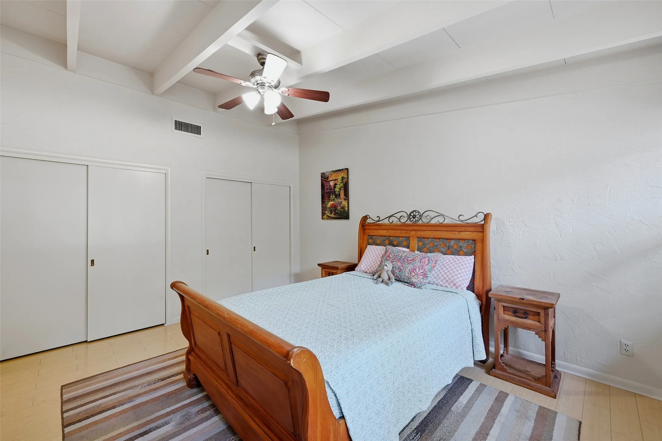 Single Family Residence For Sale in Grayson County , 513 W Easy Street, Sherman, Texas 75092, 3 Bedroom, 3 Bathroom, Garage spaces, 2,123 Sqft, built in 1956, mls#21302419, Real Estate Agent in Sherman, Homes For Sale in Grayson county, Homes For Sale in Sherman, Realtor in Sherman Texas, Real Estate Brokerage Independent Realty Texas, Luminita Cordes Realtor