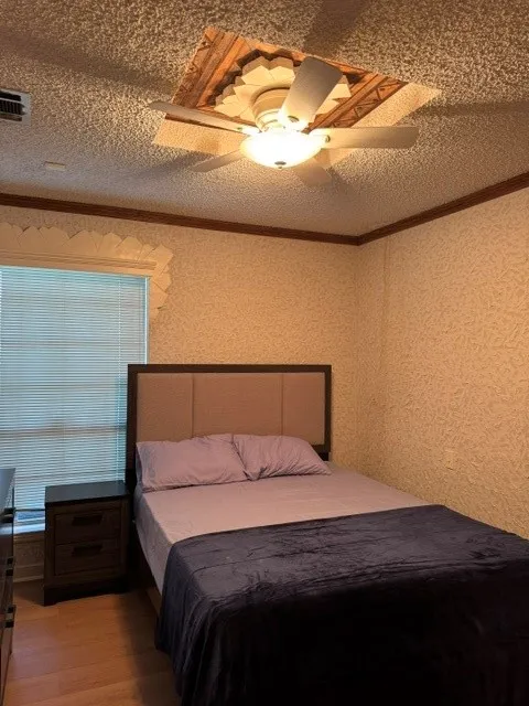 Single Family Residence For Rent in Dallas County , 2309 Richwood, Garland, Texas 75044, 3 Bedroom, 2 Bathroom, 2 Garage spaces, 1,650 Sqft, built in 1972, mls#21343999, Real Estate Agent in Garland, Homes For Rent in Dallas county, Homes For Rent in Garland, Realtor in Garland Texas, Real Estate Brokerage Independent Realty Texas, Luminita Cordes Realtor