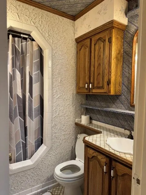 Single Family Residence For Rent in Dallas County , 2309 Richwood, Garland, Texas 75044, 3 Bedroom, 2 Bathroom, 2 Garage spaces, 1,650 Sqft, built in 1972, mls#21343999, Real Estate Agent in Garland, Homes For Rent in Dallas county, Homes For Rent in Garland, Realtor in Garland Texas, Real Estate Brokerage Independent Realty Texas, Luminita Cordes Realtor