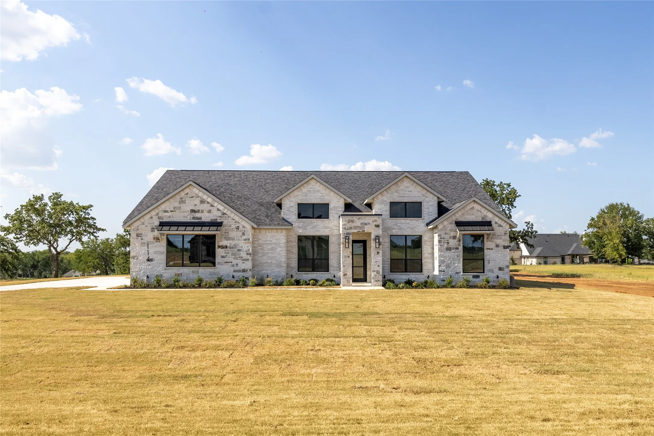 Single Family Residence For Sale in Wise County , 114 Red Bud Road, Boyd, Texas 76023, 4 Bedroom, 3 Bathroom, 3 Garage spaces, 2,814 Sqft, built in 2026, mls#21344008, Real Estate Agent in Boyd, Homes For Sale in Wise county, Homes For Sale in Boyd, Realtor in Boyd Texas, Real Estate Brokerage Independent Realty Texas, Luminita Cordes Realtor