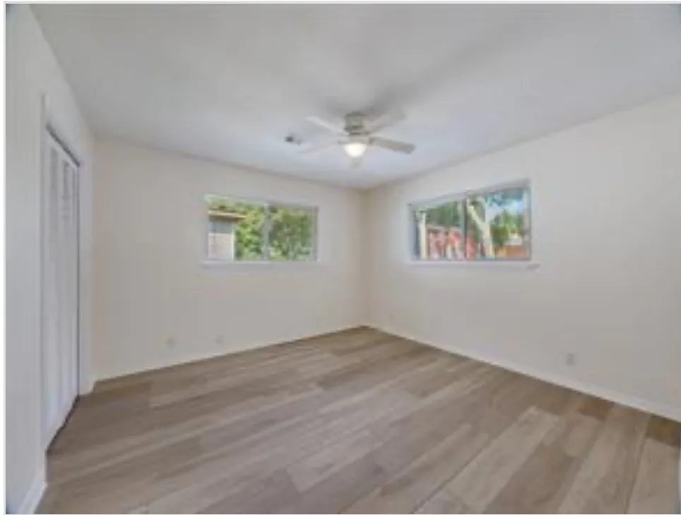 Duplex For Rent in Grayson County , 1721 W Walker Street, Denison, Texas 75020, 2 Bedrooms, 1 Bathroom, 2 Garage spaces, 1,322 Sqft, built in 1972, Price $1,250, mls#21343998, Real Estate Agent in Denison, Homes For Rent in Grayson county, Homes For Rent in Denison, Realtor in Denison Texas, Real Estate Brokerage Independent Realty Texas, Luminita Cordes Realtor
