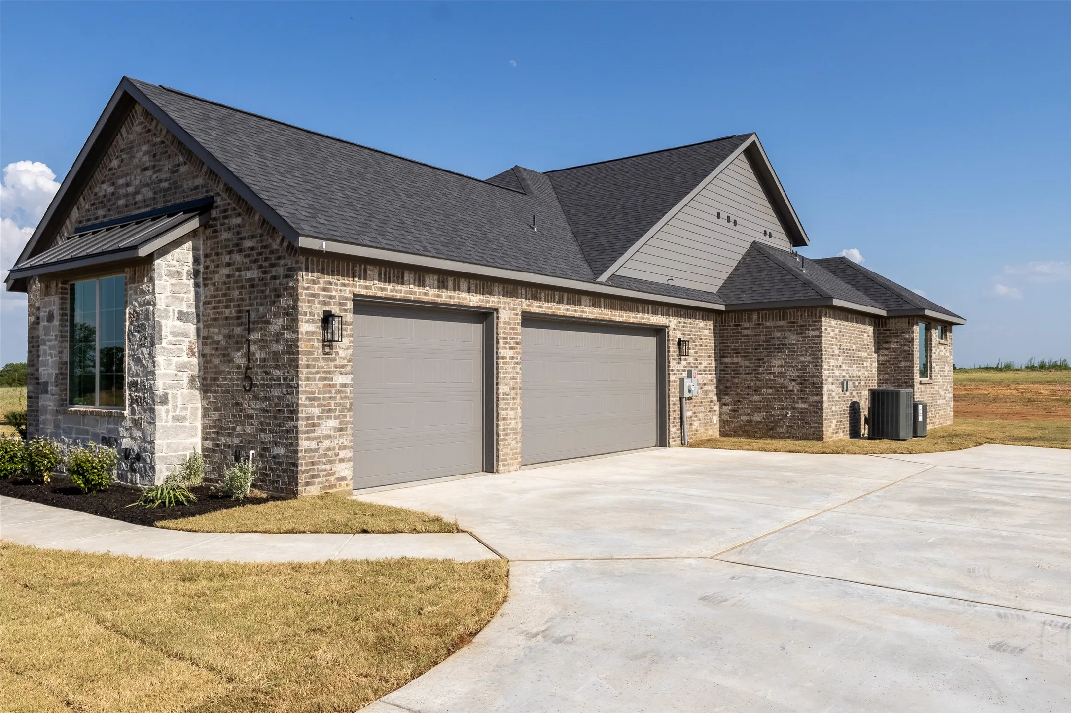 Single Family Residence For Sale in Wise County , 115 Red Bud Road, Boyd, Texas 76023, 3 Bedroom, 4 Bathroom, 3 Garage spaces, 2,924 Sqft, built in 2026, mls#21344031, Real Estate Agent in Boyd, Homes For Sale in Wise county, Homes For Sale in Boyd, Realtor in Boyd Texas, Real Estate Brokerage Independent Realty Texas, Luminita Cordes Realtor