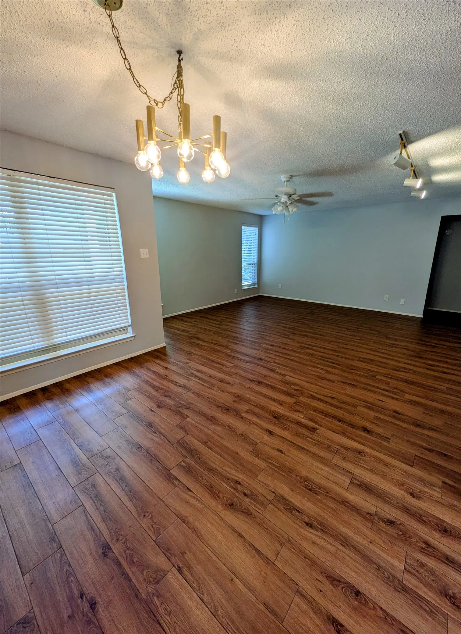living dining area