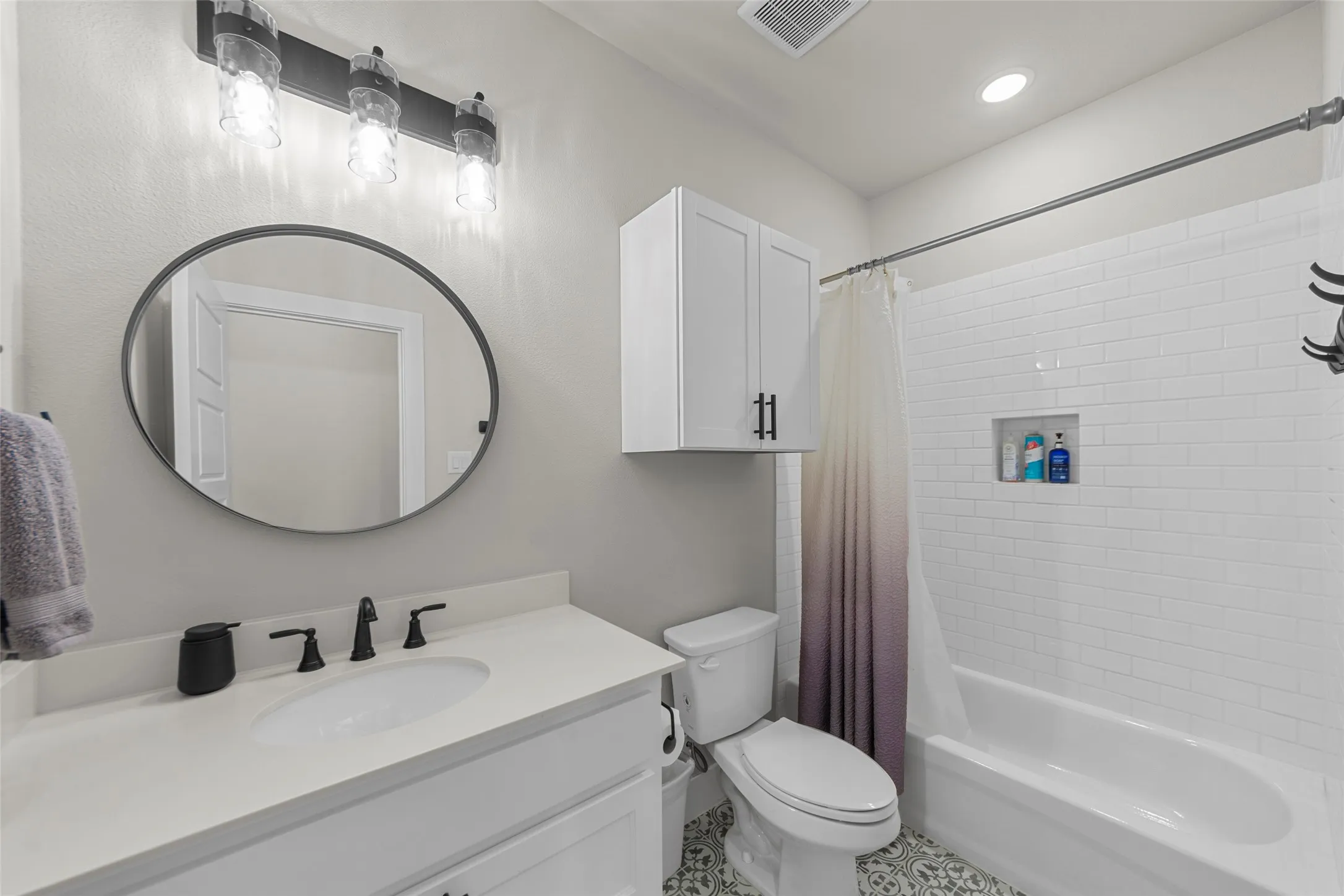 Single Family Residence For Sale in Collin County , 321 Atherton Court, Prosper, Texas 75078, 6 Bedroom, 6 Bathroom, 3 Garage spaces, 4,564 Sqft, built in 2023, mls#21344026, Real Estate Agent in Prosper, Homes For Sale in Collin county, Homes For Sale in Prosper, Realtor in Prosper Texas, Real Estate Brokerage Independent Realty Texas, Luminita Cordes Realtor