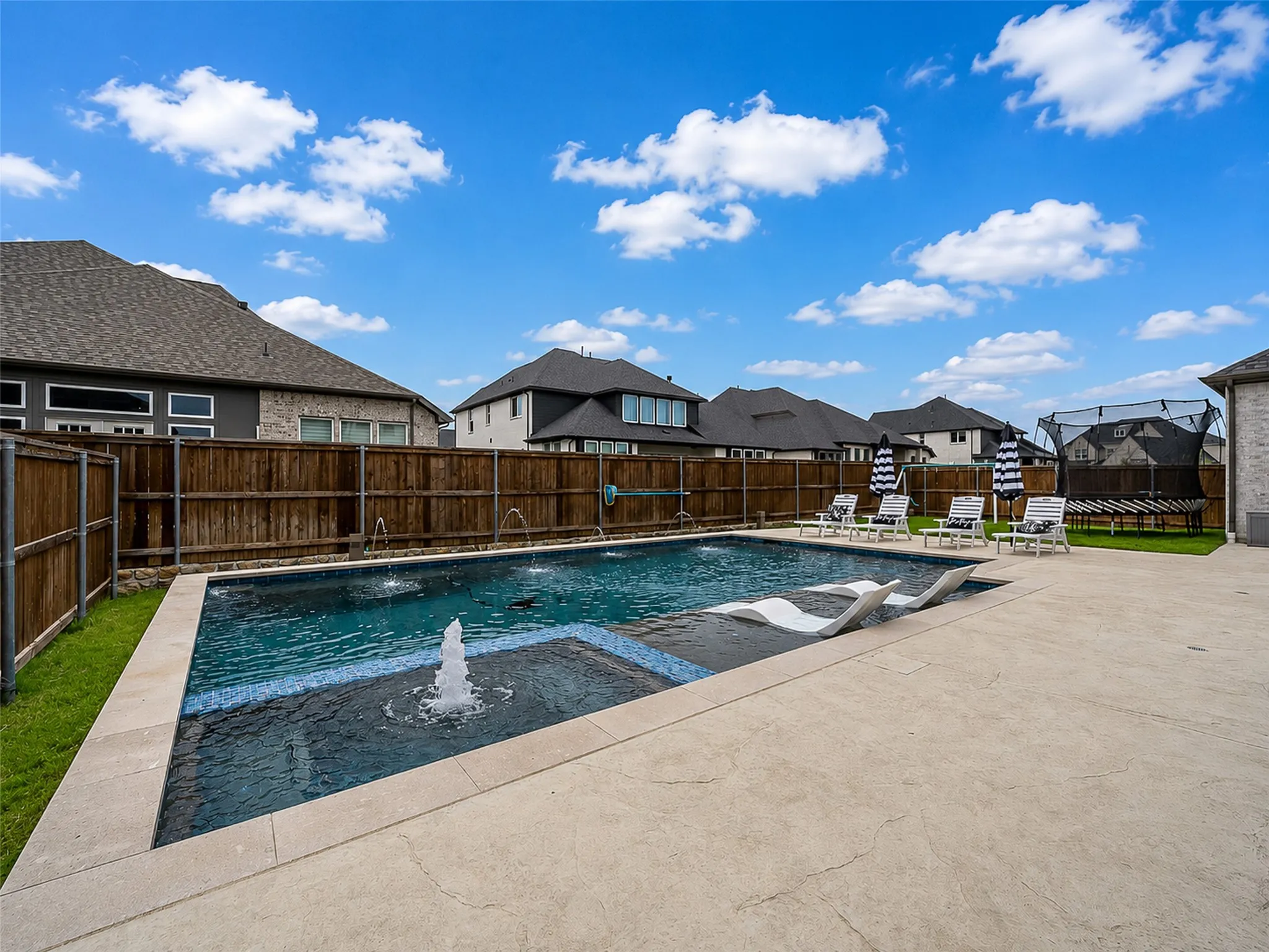 Single Family Residence For Sale in Collin County , 321 Atherton Court, Prosper, Texas 75078, 6 Bedroom, 6 Bathroom, 3 Garage spaces, 4,564 Sqft, built in 2023, mls#21344026, Real Estate Agent in Prosper, Homes For Sale in Collin county, Homes For Sale in Prosper, Realtor in Prosper Texas, Real Estate Brokerage Independent Realty Texas, Luminita Cordes Realtor