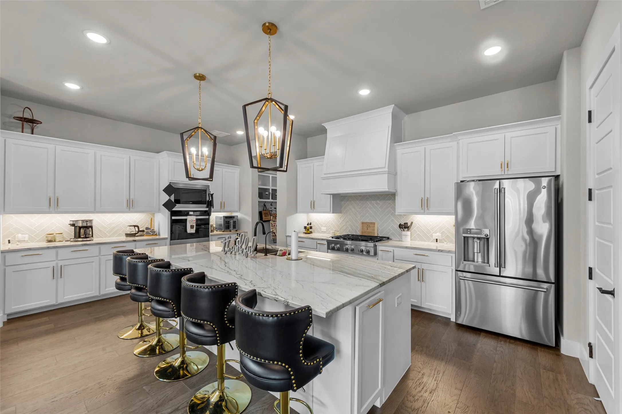 Single Family Residence For Sale in Collin County , 321 Atherton Court, Prosper, Texas 75078, 6 Bedroom, 6 Bathroom, 3 Garage spaces, 4,564 Sqft, built in 2023, mls#21344026, Real Estate Agent in Prosper, Homes For Sale in Collin county, Homes For Sale in Prosper, Realtor in Prosper Texas, Real Estate Brokerage Independent Realty Texas, Luminita Cordes Realtor