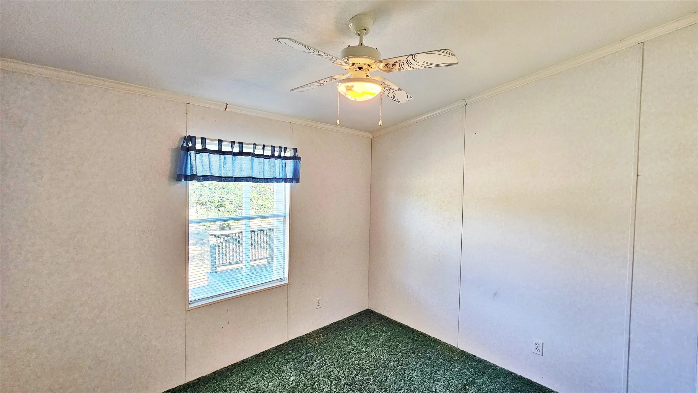 Farm For Sale in Hunt County , 2247 County Road 2130, Greenville, Texas 75402, 4 Bedroom, 2 Bathroom, 4 Garage spaces, 2,356 Sqft, built in 1999, mls#21343475, Real Estate Agent in Greenville, Homes For Sale in Hunt county, Homes For Sale in Greenville, Realtor in Greenville Texas, Real Estate Brokerage Independent Realty Texas, Luminita Cordes Realtor