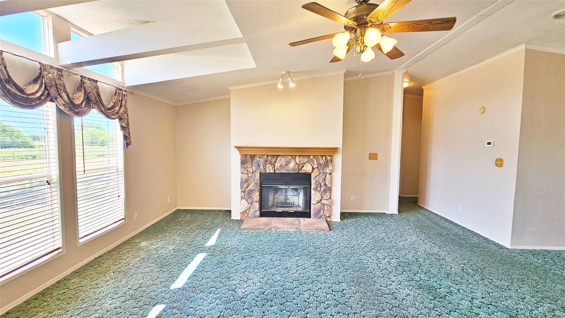 Farm For Sale in Hunt County , 2247 County Road 2130, Greenville, Texas 75402, 4 Bedroom, 2 Bathroom, 4 Garage spaces, 2,356 Sqft, built in 1999, mls#21343475, Real Estate Agent in Greenville, Homes For Sale in Hunt county, Homes For Sale in Greenville, Realtor in Greenville Texas, Real Estate Brokerage Independent Realty Texas, Luminita Cordes Realtor