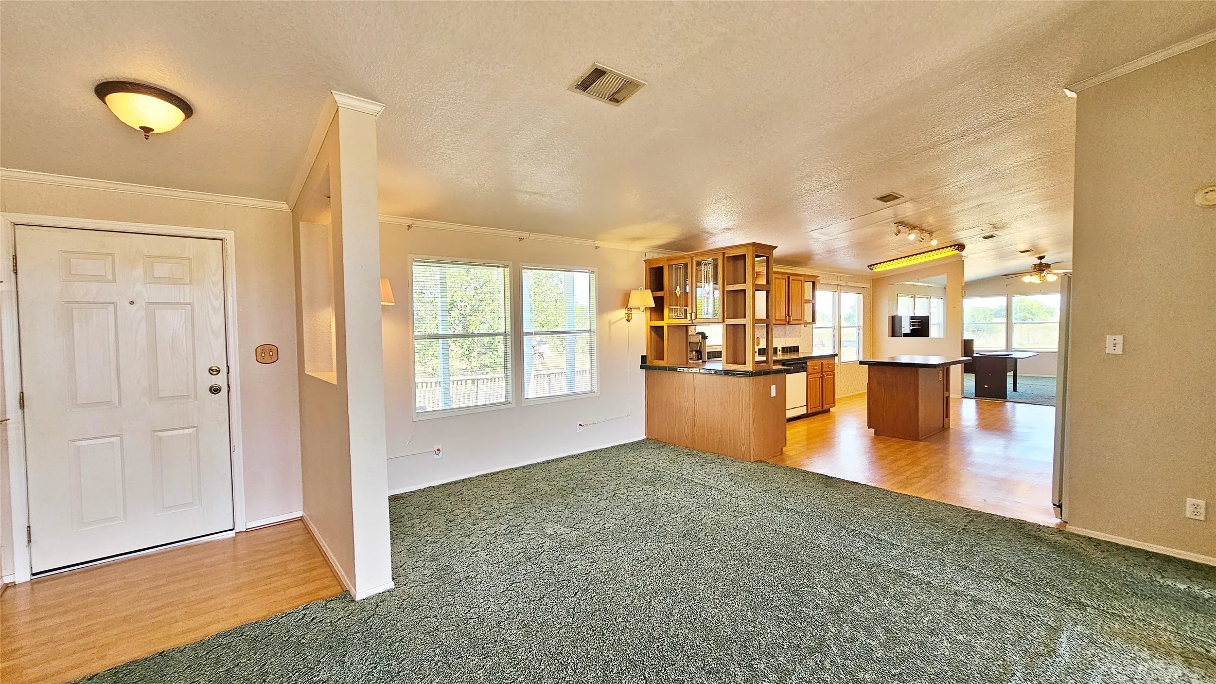 Farm For Sale in Hunt County , 2247 County Road 2130, Greenville, Texas 75402, 4 Bedroom, 2 Bathroom, 4 Garage spaces, 2,356 Sqft, built in 1999, mls#21343475, Real Estate Agent in Greenville, Homes For Sale in Hunt county, Homes For Sale in Greenville, Realtor in Greenville Texas, Real Estate Brokerage Independent Realty Texas, Luminita Cordes Realtor
