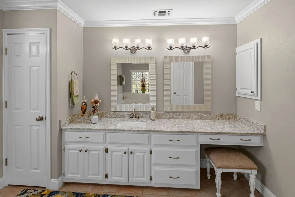 "Her" vanity.
