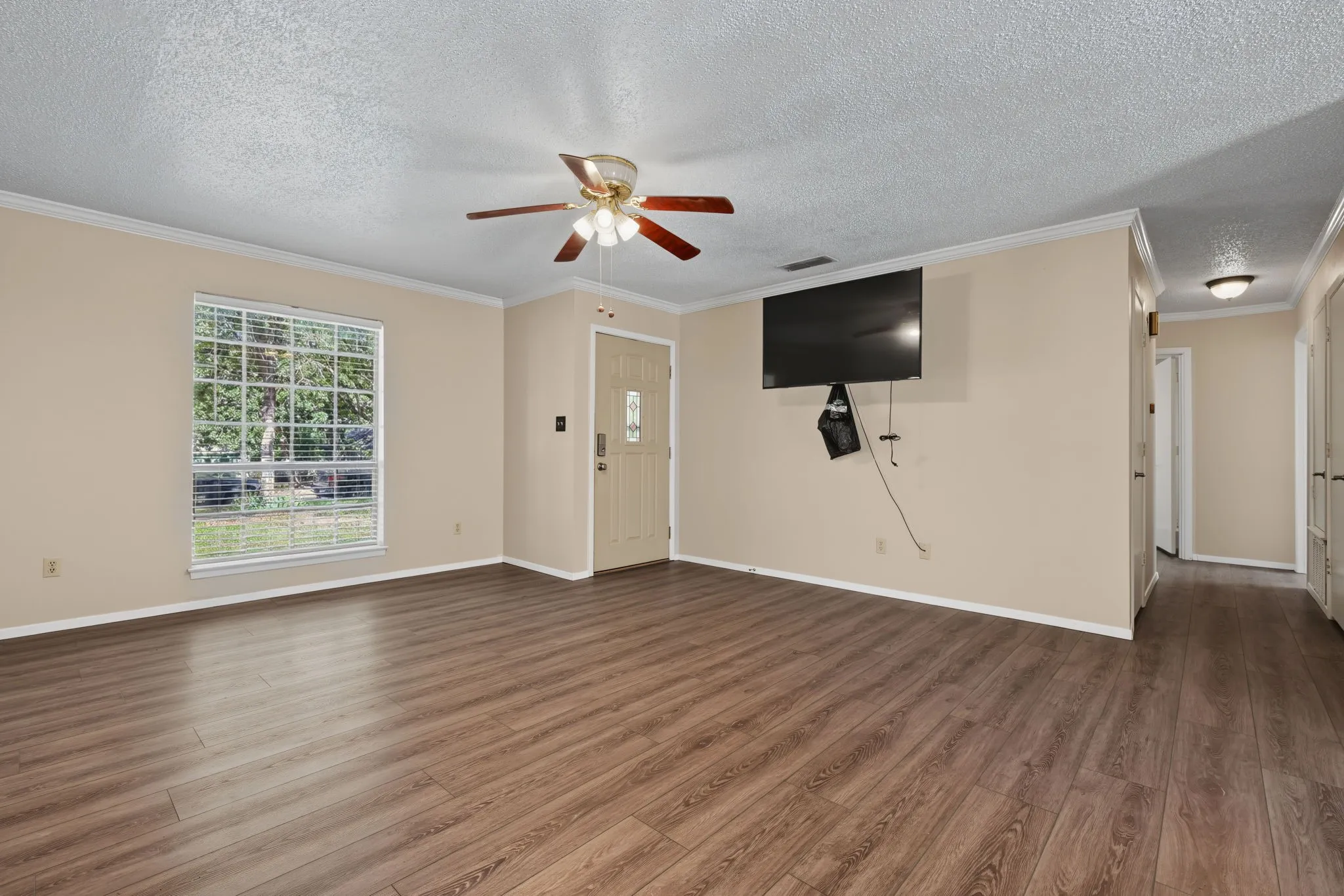 living room/entry