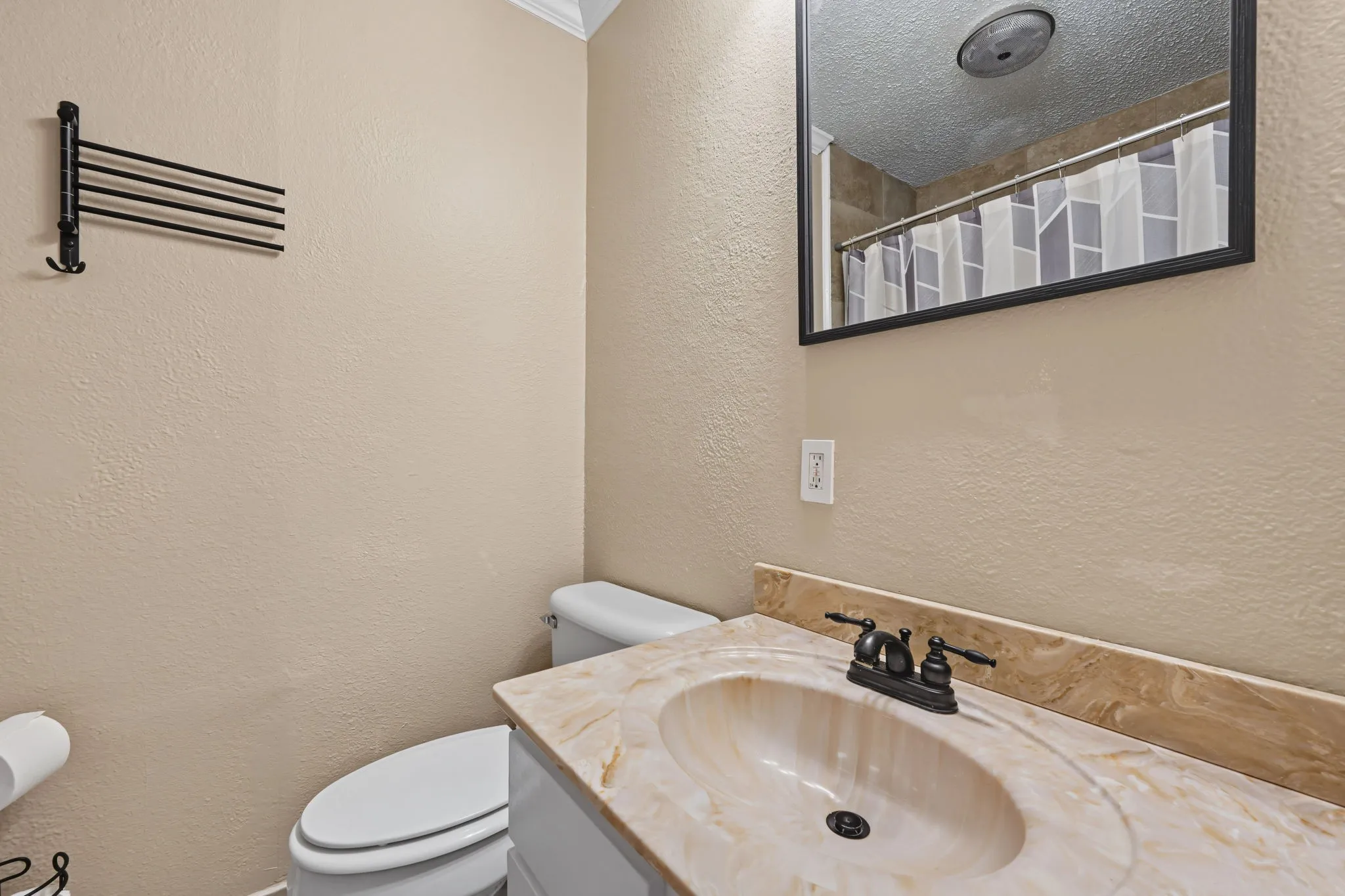 Full bathroom