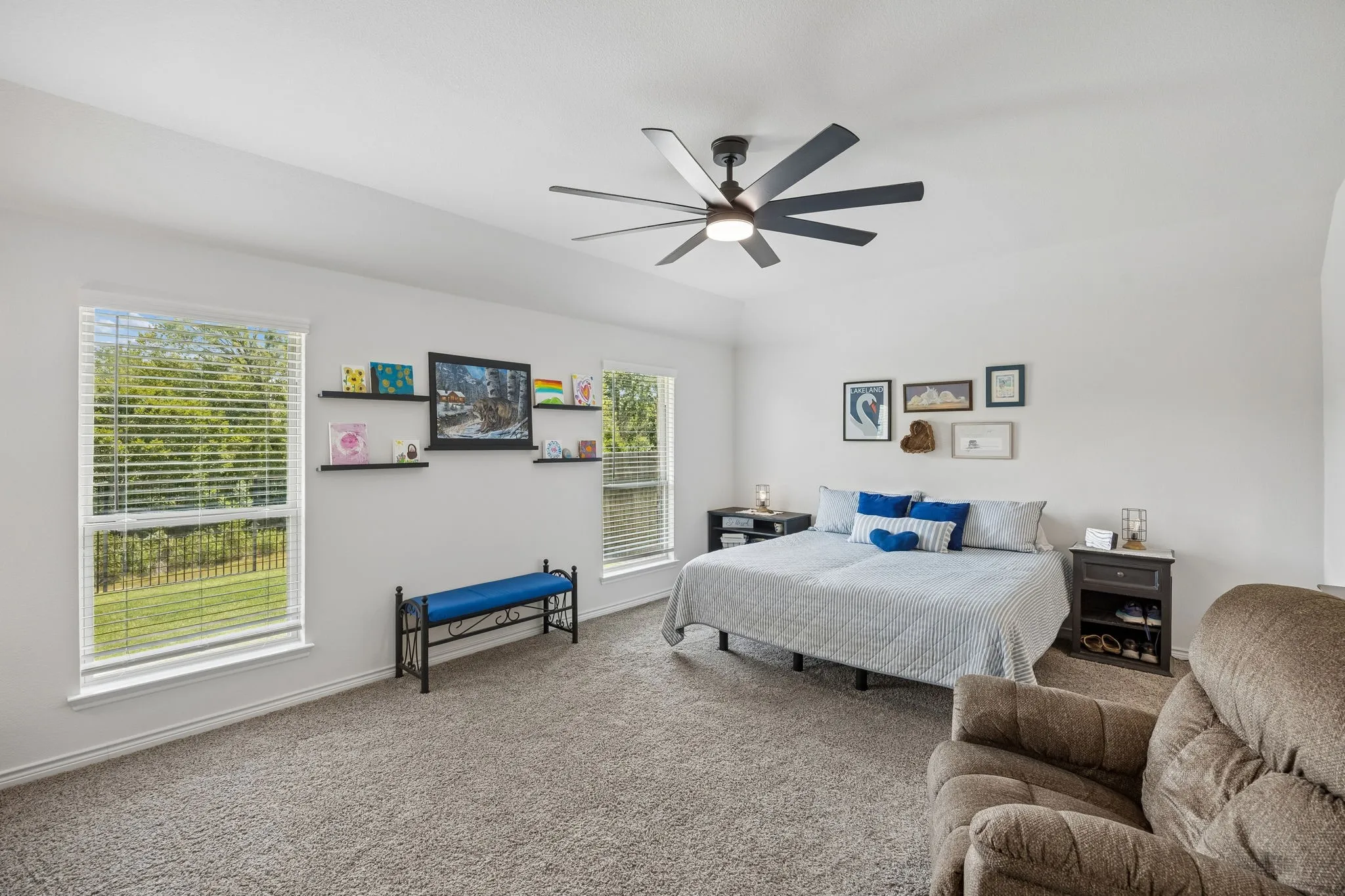 Single Family Residence For Sale in Denton County , 3440 Brady Starr Drive, Aubrey, Texas 76227, 4 Bedroom, 2 Bathroom, 2 Garage spaces, 1,887 Sqft, built in 2022, mls#21343948, Real Estate Agent in Aubrey, Homes For Sale in Denton county, Homes For Sale in Aubrey, Realtor in Aubrey Texas, Real Estate Brokerage Independent Realty Texas, Luminita Cordes Realtor