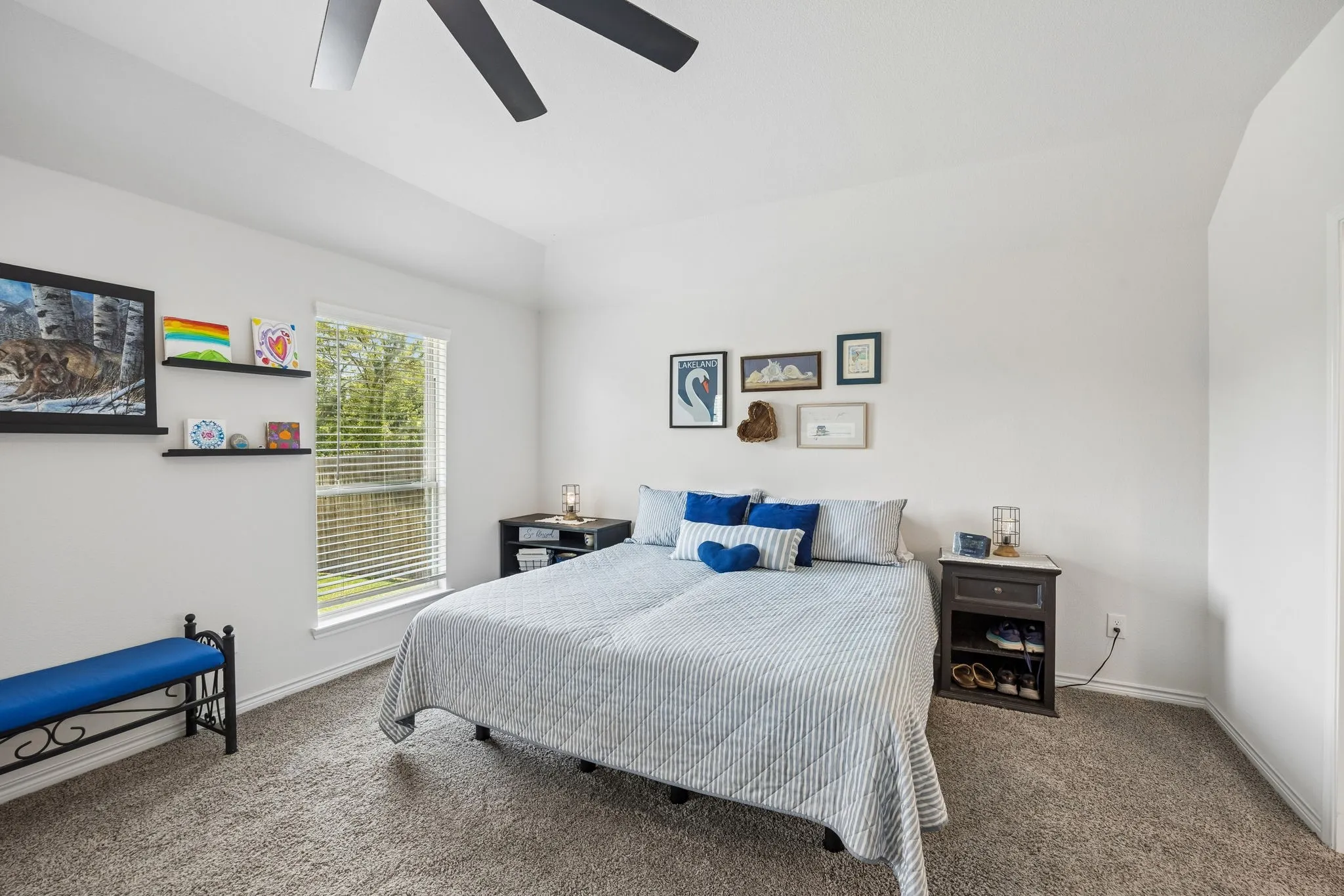 Single Family Residence For Sale in Denton County , 3440 Brady Starr Drive, Aubrey, Texas 76227, 4 Bedroom, 2 Bathroom, 2 Garage spaces, 1,887 Sqft, built in 2022, mls#21343948, Real Estate Agent in Aubrey, Homes For Sale in Denton county, Homes For Sale in Aubrey, Realtor in Aubrey Texas, Real Estate Brokerage Independent Realty Texas, Luminita Cordes Realtor