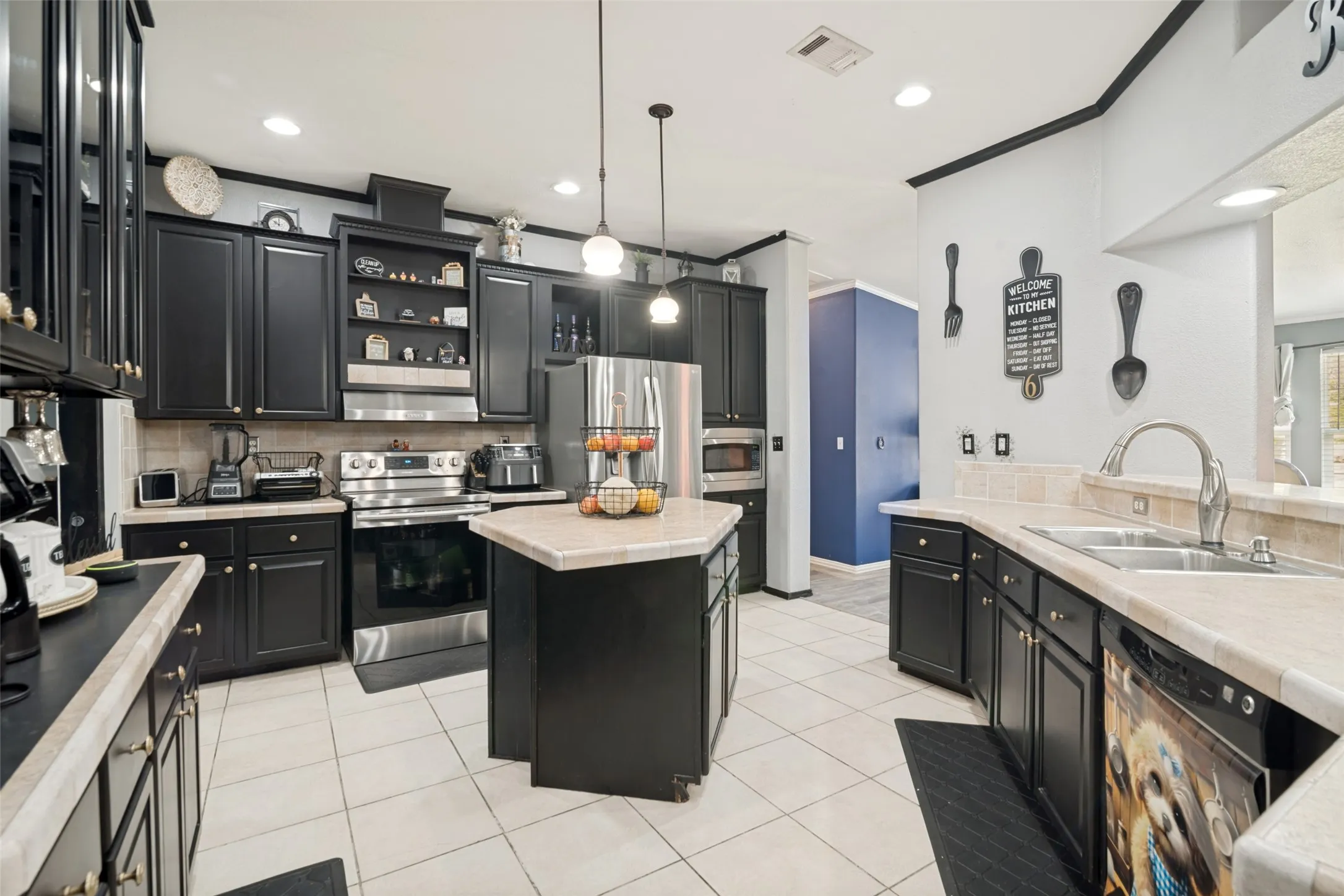 Single Family Residence For Sale in Kaufman County , 6036 Quail Court, Terrell, Texas 75160, 4 Bedroom, 3 Bathroom, Garage spaces, 2,386 Sqft, built in 2007, mls#21342501, Real Estate Agent in Terrell, Homes For Sale in Kaufman county, Homes For Sale in Terrell, Realtor in Terrell Texas, Real Estate Brokerage Independent Realty Texas, Luminita Cordes Realtor