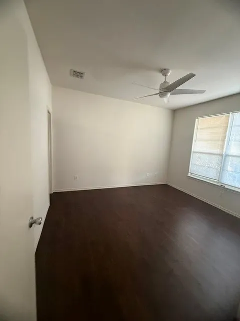 Duplex For Rent in Dallas County , 5417 Prairie Lane, Grand Prairie, Texas 75052, 4 Bedrooms, 3 Bathrooms, 2 Garage spaces, 1,760 Sqft, built in 2005, Price $2,500, mls#21344063, Real Estate Agent in Grand Prairie, Homes For Rent in Dallas county, Homes For Rent in Grand Prairie, Realtor in Grand Prairie Texas, Real Estate Brokerage Independent Realty Texas, Luminita Cordes Realtor