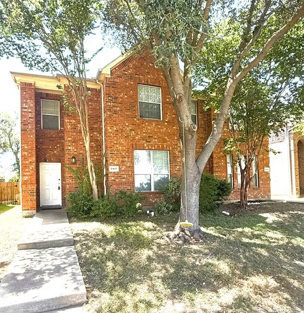 Duplex For Rent in Dallas County , 5417 Prairie Lane, Grand Prairie, Texas 75052, 4 Bedrooms, 3 Bathrooms, 2 Garage spaces, 1,760 Sqft, built in 2005, Price $2,500, mls#21344063, Real Estate Agent in Grand Prairie, Homes For Rent in Dallas county, Homes For Rent in Grand Prairie, Realtor in Grand Prairie Texas, Real Estate Brokerage Independent Realty Texas, Luminita Cordes Realtor
