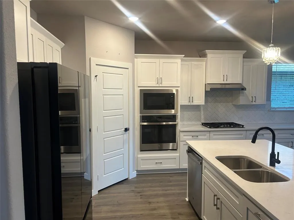 Single Family Residence For Rent in Collin County , 3206 Willena Road, Melissa, Texas 75454, 4 Bedroom, 4 Bathroom, 2 Garage spaces, 2,757 Sqft, built in 2023, mls#21341271, Real Estate Agent in Melissa, Homes For Rent in Collin county, Homes For Rent in Melissa, Realtor in Melissa Texas, Real Estate Brokerage Independent Realty Texas, Luminita Cordes Realtor