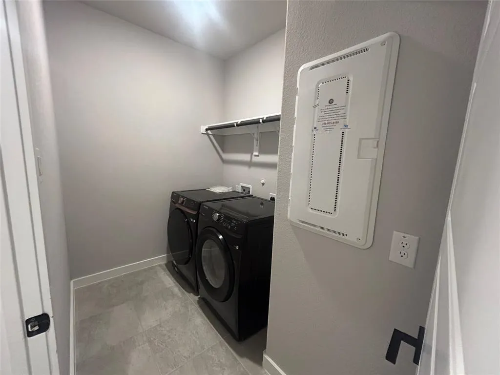 Single Family Residence For Rent in Collin County , 3206 Willena Road, Melissa, Texas 75454, 4 Bedroom, 4 Bathroom, 2 Garage spaces, 2,757 Sqft, built in 2023, mls#21341271, Real Estate Agent in Melissa, Homes For Rent in Collin county, Homes For Rent in Melissa, Realtor in Melissa Texas, Real Estate Brokerage Independent Realty Texas, Luminita Cordes Realtor