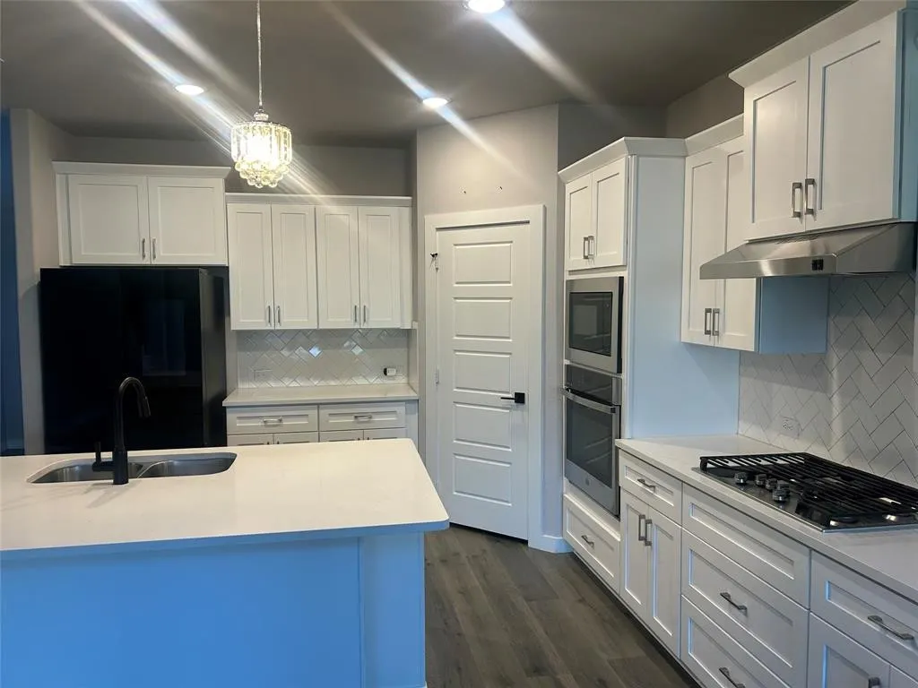 Single Family Residence For Rent in Collin County , 3206 Willena Road, Melissa, Texas 75454, 4 Bedroom, 4 Bathroom, 2 Garage spaces, 2,757 Sqft, built in 2023, mls#21341271, Real Estate Agent in Melissa, Homes For Rent in Collin county, Homes For Rent in Melissa, Realtor in Melissa Texas, Real Estate Brokerage Independent Realty Texas, Luminita Cordes Realtor