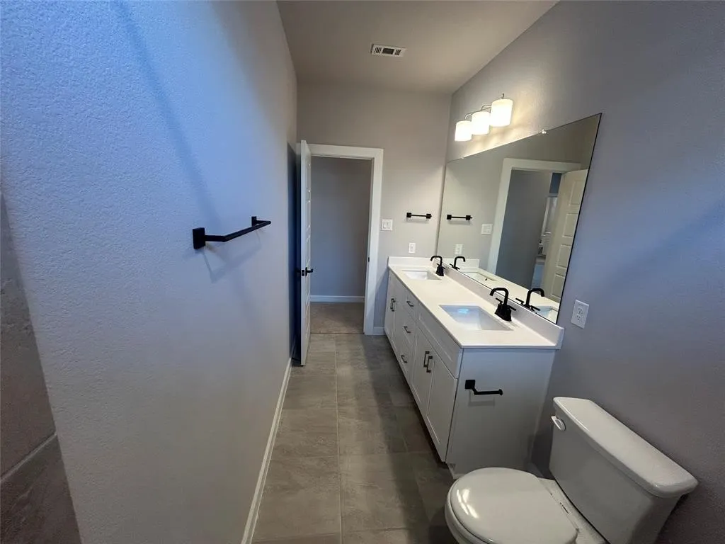 Single Family Residence For Rent in Collin County , 3206 Willena Road, Melissa, Texas 75454, 4 Bedroom, 4 Bathroom, 2 Garage spaces, 2,757 Sqft, built in 2023, mls#21341271, Real Estate Agent in Melissa, Homes For Rent in Collin county, Homes For Rent in Melissa, Realtor in Melissa Texas, Real Estate Brokerage Independent Realty Texas, Luminita Cordes Realtor