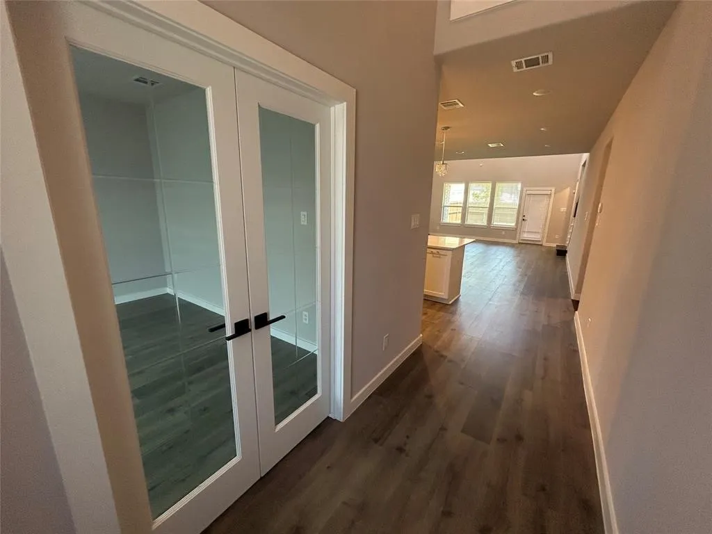 Single Family Residence For Rent in Collin County , 3206 Willena Road, Melissa, Texas 75454, 4 Bedroom, 4 Bathroom, 2 Garage spaces, 2,757 Sqft, built in 2023, mls#21341271, Real Estate Agent in Melissa, Homes For Rent in Collin county, Homes For Rent in Melissa, Realtor in Melissa Texas, Real Estate Brokerage Independent Realty Texas, Luminita Cordes Realtor