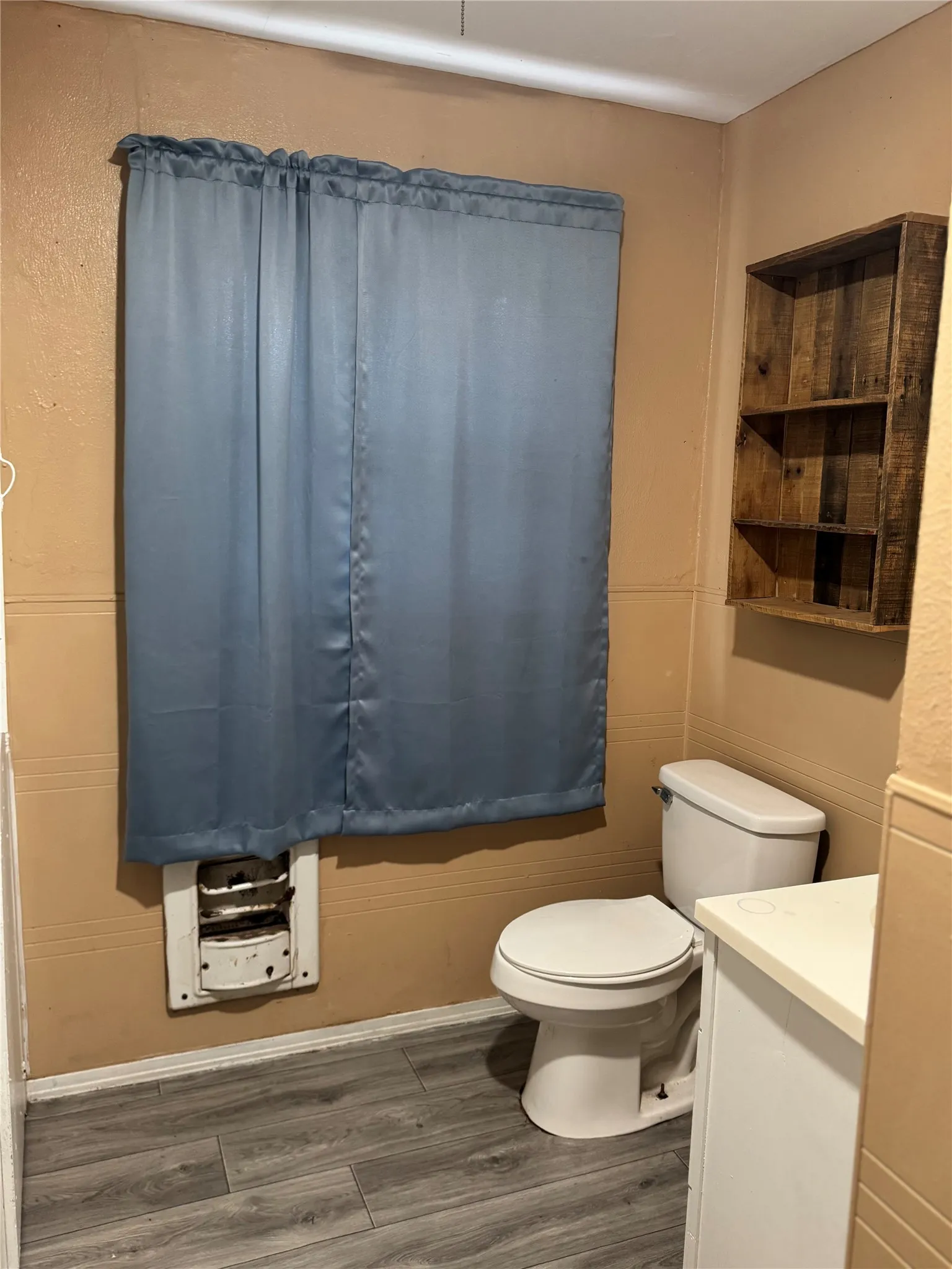 Single Family Residence For Sale in Haskell County , 306 N D Avenue, Haskell, Texas 79521, 3 Bedrooms, 2 Bathrooms, Garage spaces, 1,898 Sqft, built in 1950, Price $125,000, mls#21344060, Real Estate Agent in Haskell, Homes For Sale in Haskell county, Homes For Sale in Haskell, Realtor in Haskell Texas, Real Estate Brokerage Independent Realty Texas, Luminita Cordes Realtor