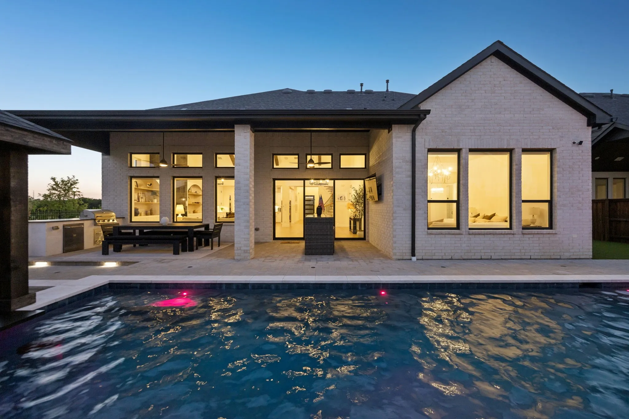 Imagine relaxing in the pool on these hot Texas days.