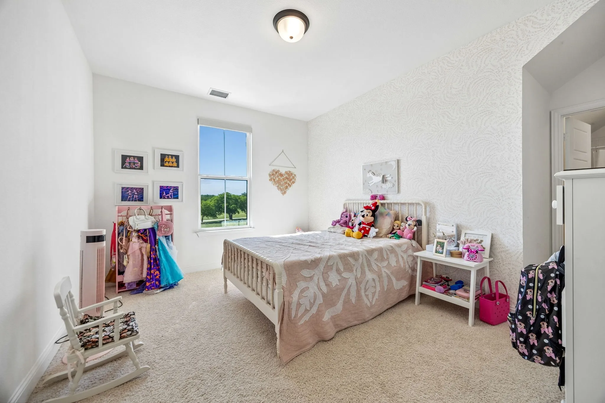  Spacious bedroom upstairs with it's own ensuite bathroom