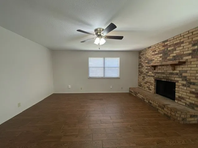 Single Family Residence For Rent in Tarrant County , 7536 Meadowlark Lane N, Watauga, Texas 76148, 3 Bedroom, 2 Bathroom, Garage spaces, 1,290 Sqft, built in 1981, mls#21344019, Real Estate Agent in Watauga, Homes For Rent in Tarrant county, Homes For Rent in Watauga, Realtor in Watauga Texas, Real Estate Brokerage Independent Realty Texas, Luminita Cordes Realtor