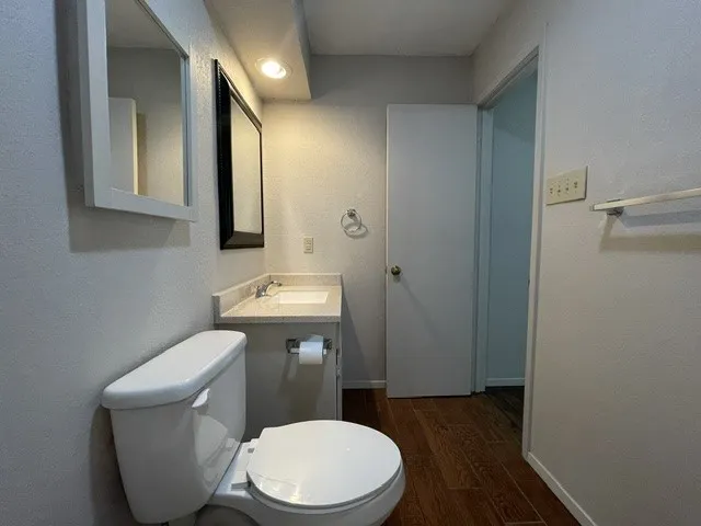 Single Family Residence For Rent in Tarrant County , 7536 Meadowlark Lane N, Watauga, Texas 76148, 3 Bedroom, 2 Bathroom, Garage spaces, 1,290 Sqft, built in 1981, mls#21344019, Real Estate Agent in Watauga, Homes For Rent in Tarrant county, Homes For Rent in Watauga, Realtor in Watauga Texas, Real Estate Brokerage Independent Realty Texas, Luminita Cordes Realtor