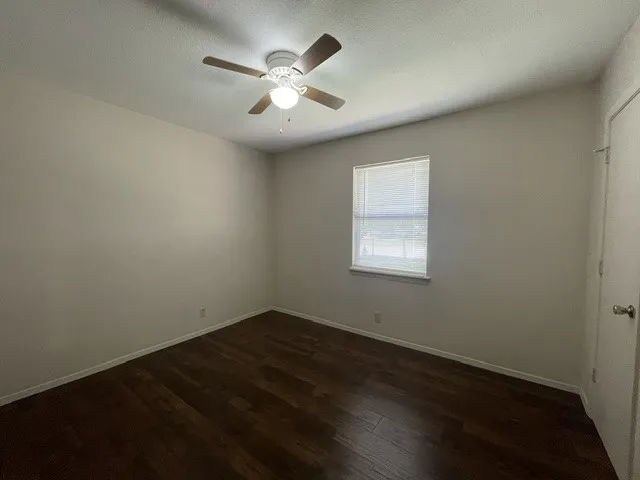 Single Family Residence For Rent in Tarrant County , 7536 Meadowlark Lane N, Watauga, Texas 76148, 3 Bedroom, 2 Bathroom, Garage spaces, 1,290 Sqft, built in 1981, mls#21344019, Real Estate Agent in Watauga, Homes For Rent in Tarrant county, Homes For Rent in Watauga, Realtor in Watauga Texas, Real Estate Brokerage Independent Realty Texas, Luminita Cordes Realtor