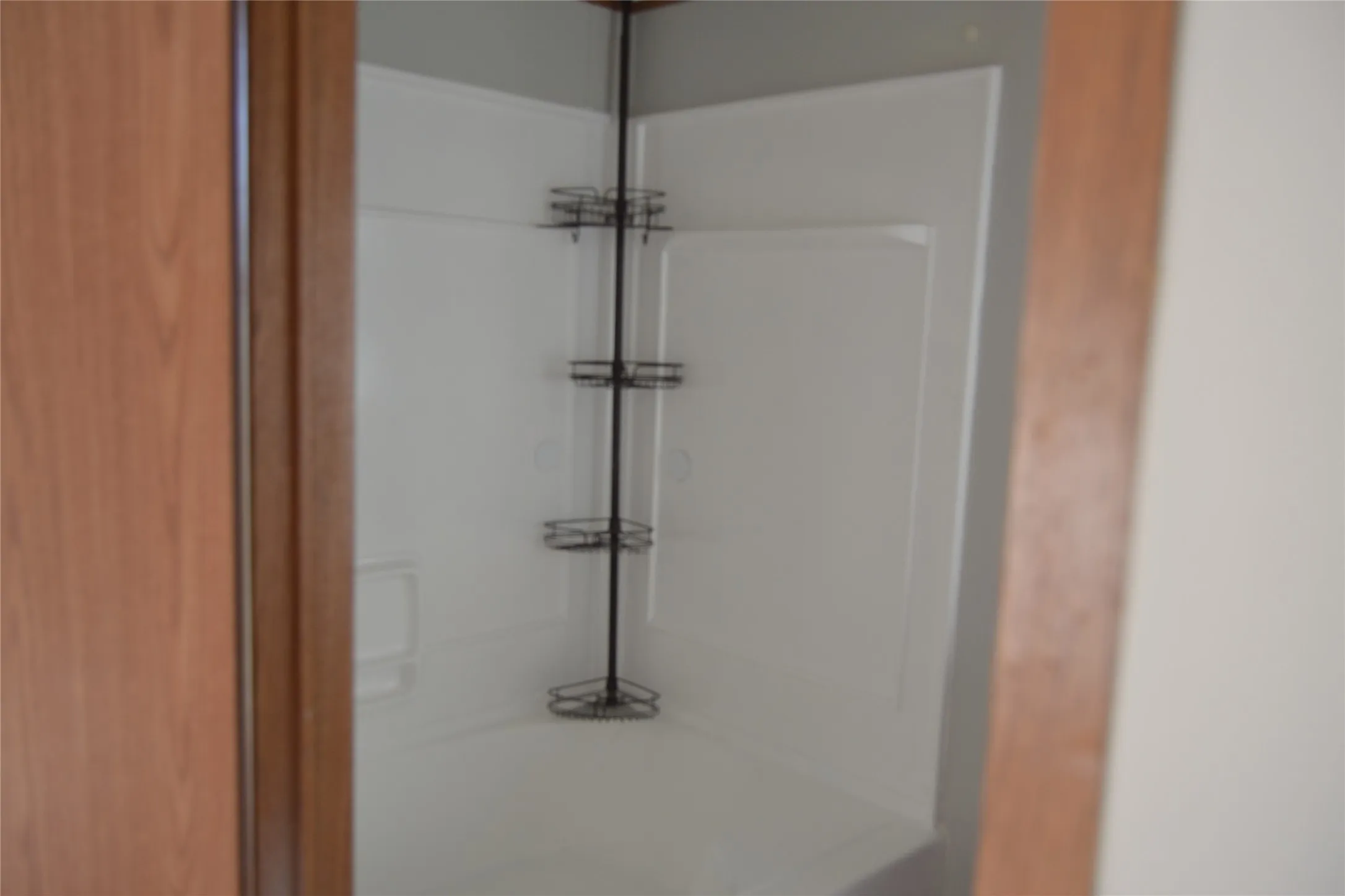 Single Family Residence For Sale in Navarro County , 5893 SE County Road 2050, Corsicana, Texas 75109, 3 Bedroom, 2 Bathroom, Garage spaces, 1,100 Sqft, built in 2001, mls#21343104, Real Estate Agent in Corsicana, Homes For Sale in Navarro county, Homes For Sale in Corsicana, Realtor in Corsicana Texas, Real Estate Brokerage Independent Realty Texas, Luminita Cordes Realtor