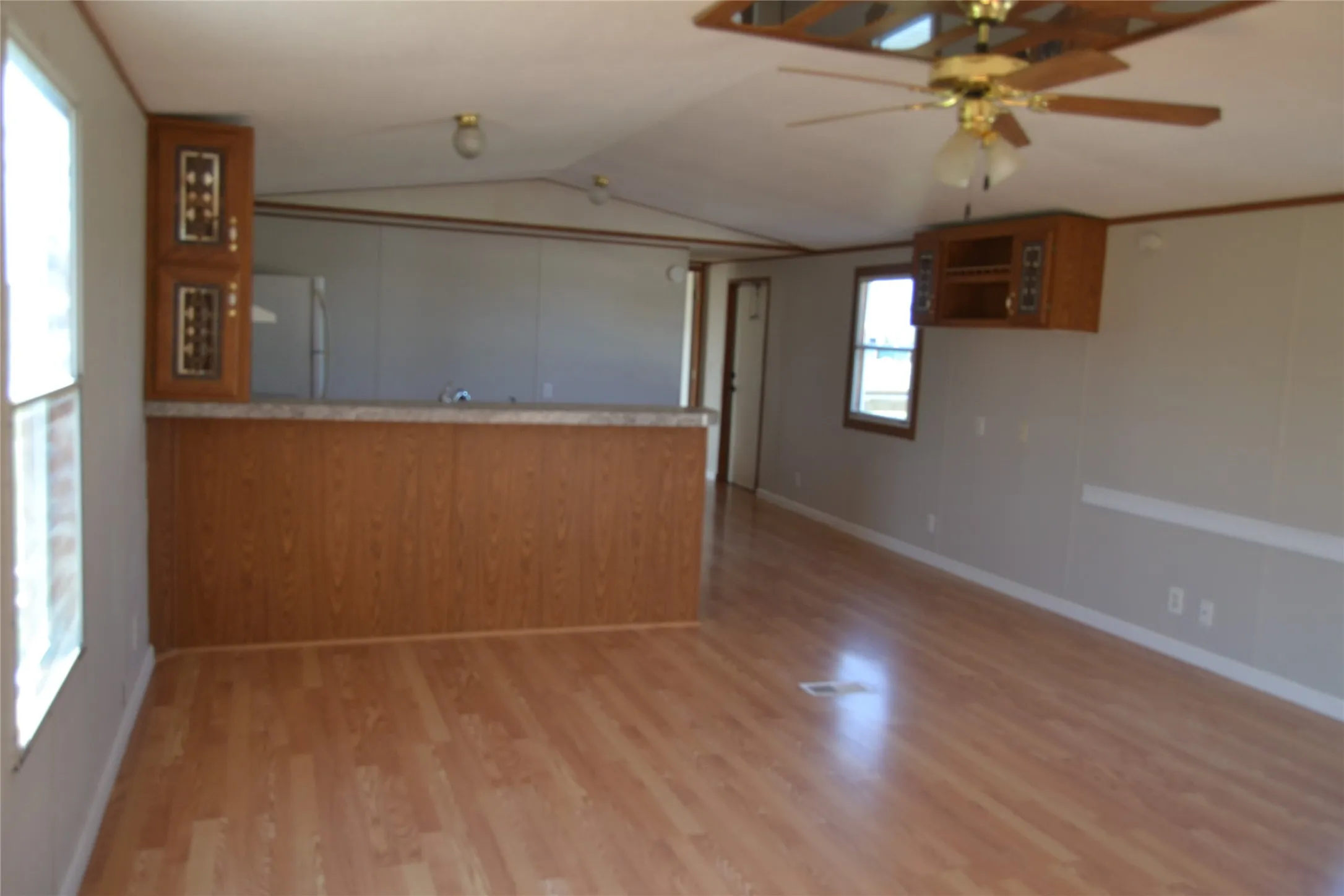 Single Family Residence For Sale in Navarro County , 5893 SE County Road 2050, Corsicana, Texas 75109, 3 Bedroom, 2 Bathroom, Garage spaces, 1,100 Sqft, built in 2001, mls#21343104, Real Estate Agent in Corsicana, Homes For Sale in Navarro county, Homes For Sale in Corsicana, Realtor in Corsicana Texas, Real Estate Brokerage Independent Realty Texas, Luminita Cordes Realtor