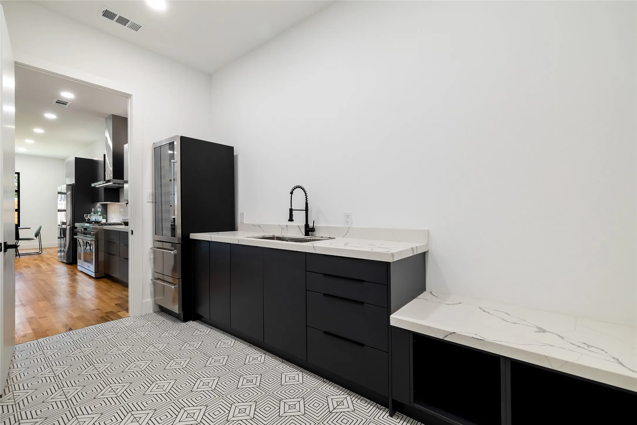 Single Family Residence For Sale in Dallas County , 3723 cortez Drive, Dallas, Texas 75220, 5 Bedroom, 5 Bathroom, 2 Garage spaces, 3,830 Sqft, built in 2025, mls#21344009, Real Estate Agent in Dallas, Homes For Sale in Dallas county, Homes For Sale in Dallas, Realtor in Dallas Texas, Real Estate Brokerage Independent Realty Texas, Luminita Cordes Realtor