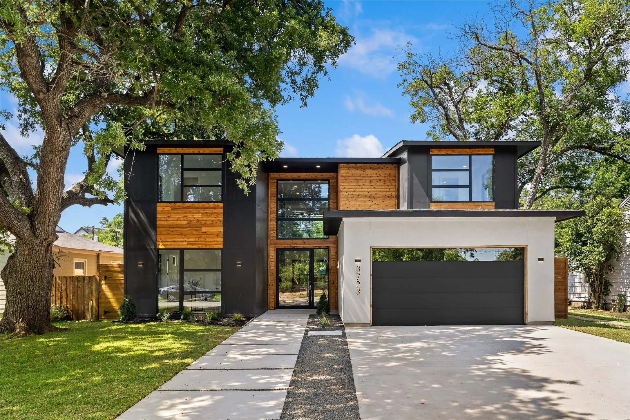 Single Family Residence For Sale in Dallas County , 3723 cortez Drive, Dallas, Texas 75220, 5 Bedroom, 5 Bathroom, 2 Garage spaces, 3,830 Sqft, built in 2025, mls#21344009, Real Estate Agent in Dallas, Homes For Sale in Dallas county, Homes For Sale in Dallas, Realtor in Dallas Texas, Real Estate Brokerage Independent Realty Texas, Luminita Cordes Realtor