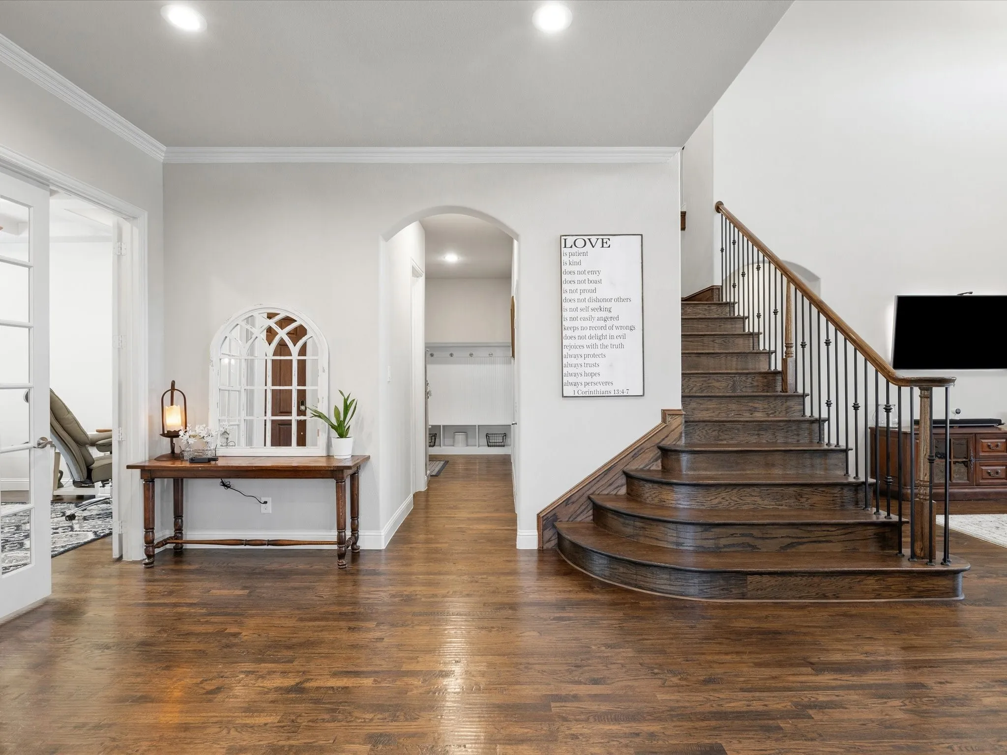 Single Family Residence For Sale in Denton County , 6520 Elderberry Way, Flower Mound, Texas 76226, 5 Bedroom, 5 Bathroom, 3 Garage spaces, 4,255 Sqft, built in 2017, mls#21320721, Real Estate Agent in Flower Mound, Homes For Sale in Denton county, Homes For Sale in Flower Mound, Realtor in Flower Mound Texas, Real Estate Brokerage Independent Realty Texas, Luminita Cordes Realtor