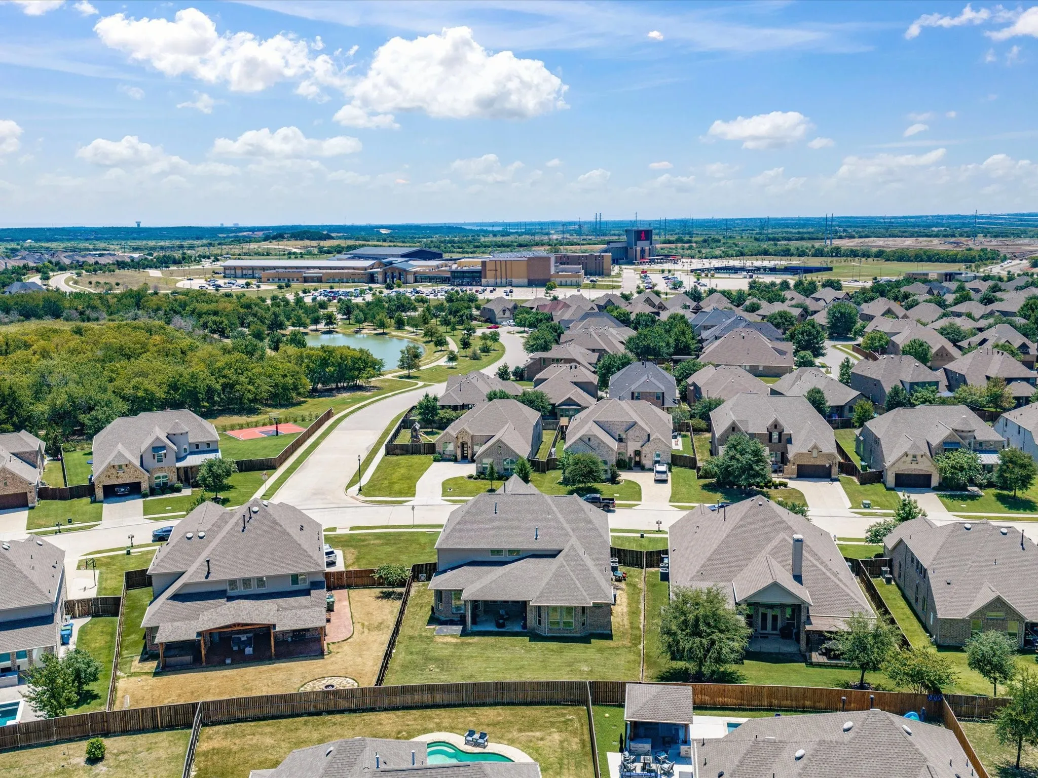 Single Family Residence For Sale in Denton County , 6520 Elderberry Way, Flower Mound, Texas 76226, 5 Bedroom, 5 Bathroom, 3 Garage spaces, 4,255 Sqft, built in 2017, mls#21320721, Real Estate Agent in Flower Mound, Homes For Sale in Denton county, Homes For Sale in Flower Mound, Realtor in Flower Mound Texas, Real Estate Brokerage Independent Realty Texas, Luminita Cordes Realtor