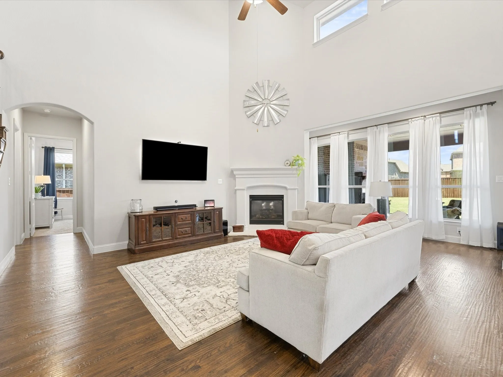 Single Family Residence For Sale in Denton County , 6520 Elderberry Way, Flower Mound, Texas 76226, 5 Bedroom, 5 Bathroom, 3 Garage spaces, 4,255 Sqft, built in 2017, mls#21320721, Real Estate Agent in Flower Mound, Homes For Sale in Denton county, Homes For Sale in Flower Mound, Realtor in Flower Mound Texas, Real Estate Brokerage Independent Realty Texas, Luminita Cordes Realtor
