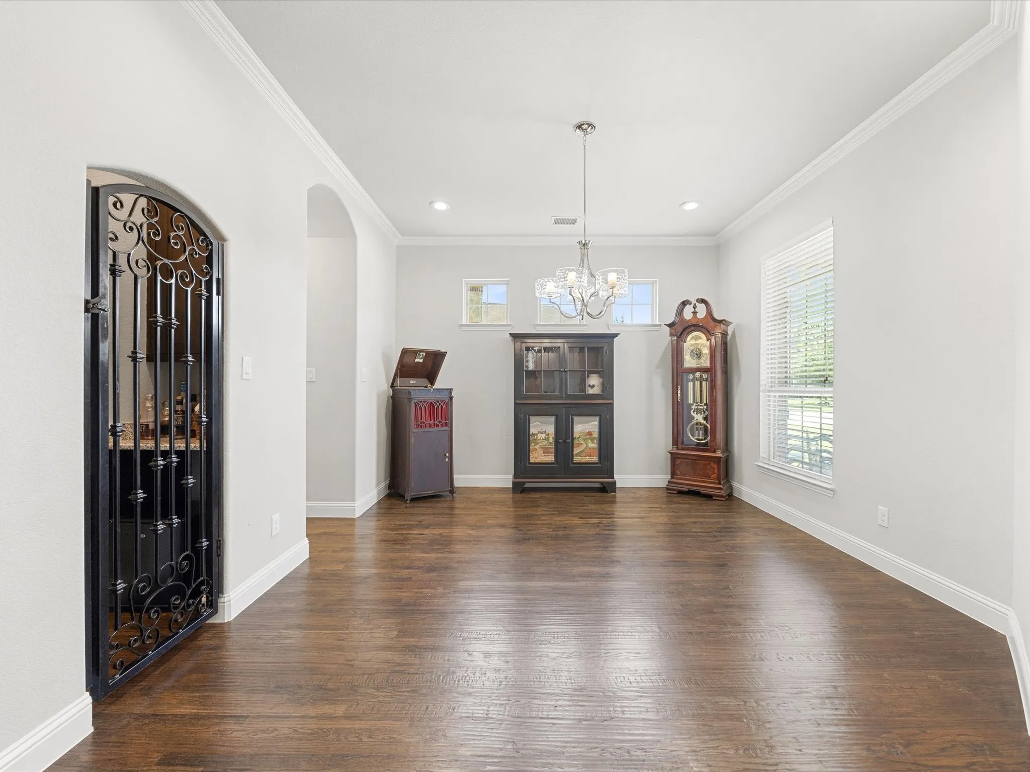 Single Family Residence For Sale in Denton County , 6520 Elderberry Way, Flower Mound, Texas 76226, 5 Bedroom, 5 Bathroom, 3 Garage spaces, 4,255 Sqft, built in 2017, mls#21320721, Real Estate Agent in Flower Mound, Homes For Sale in Denton county, Homes For Sale in Flower Mound, Realtor in Flower Mound Texas, Real Estate Brokerage Independent Realty Texas, Luminita Cordes Realtor