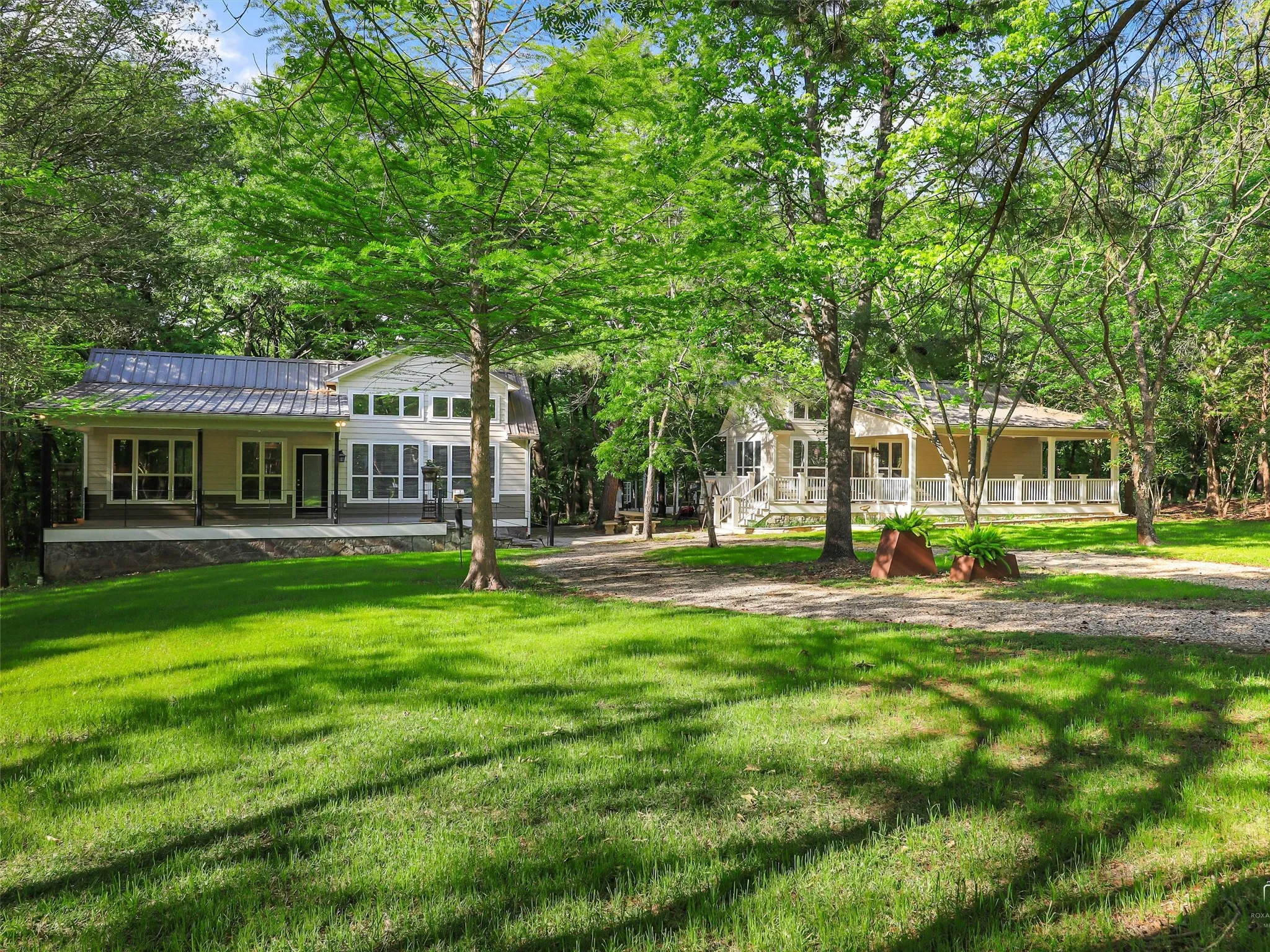 Guest Cottages: Both residences were thoughtfully designed

