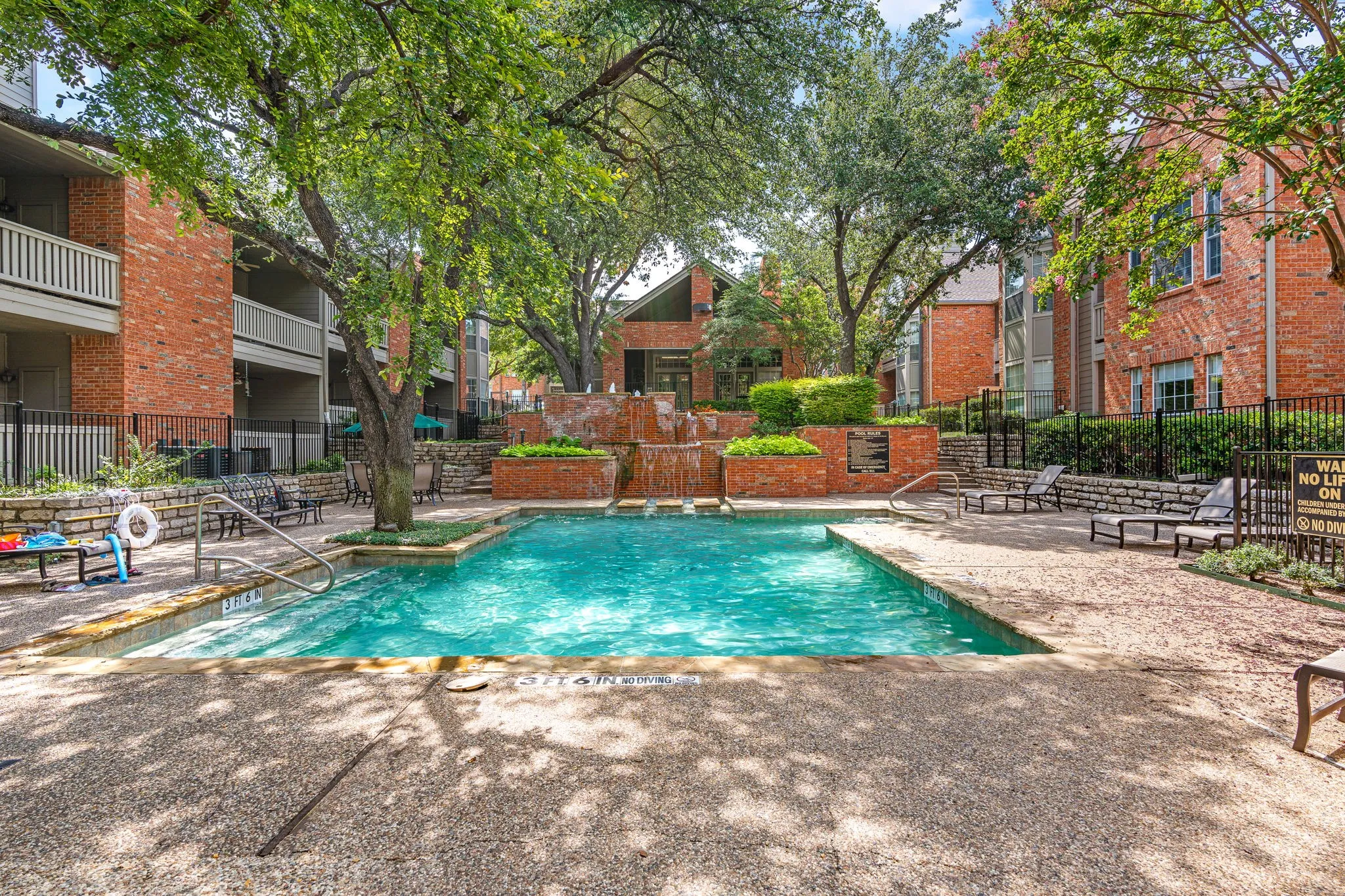 Condominium For Sale in Dallas County , 12660 Hillcrest Road 4203, Dallas, Texas 75230, 1 Bedroom, 1 Bathroom, Garage spaces, 895 Sqft, built in 1986, mls#21344108, Real Estate Agent in Dallas, Homes For Sale in Dallas county, Homes For Sale in Dallas, Realtor in Dallas Texas, Real Estate Brokerage Independent Realty Texas, Luminita Cordes Realtor