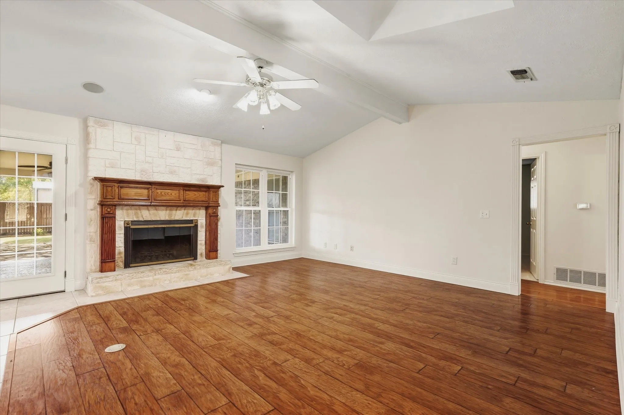 Single Family Residence For Sale in Collin County , 5306 Elisa Lane, Parker, Texas 75002, 4 Bedroom, 2 Bathroom, 2 Garage spaces, 2,022 Sqft, built in 1974, mls#21343994, Real Estate Agent in Parker, Homes For Sale in Collin county, Homes For Sale in Parker, Realtor in Parker Texas, Real Estate Brokerage Independent Realty Texas, Luminita Cordes Realtor