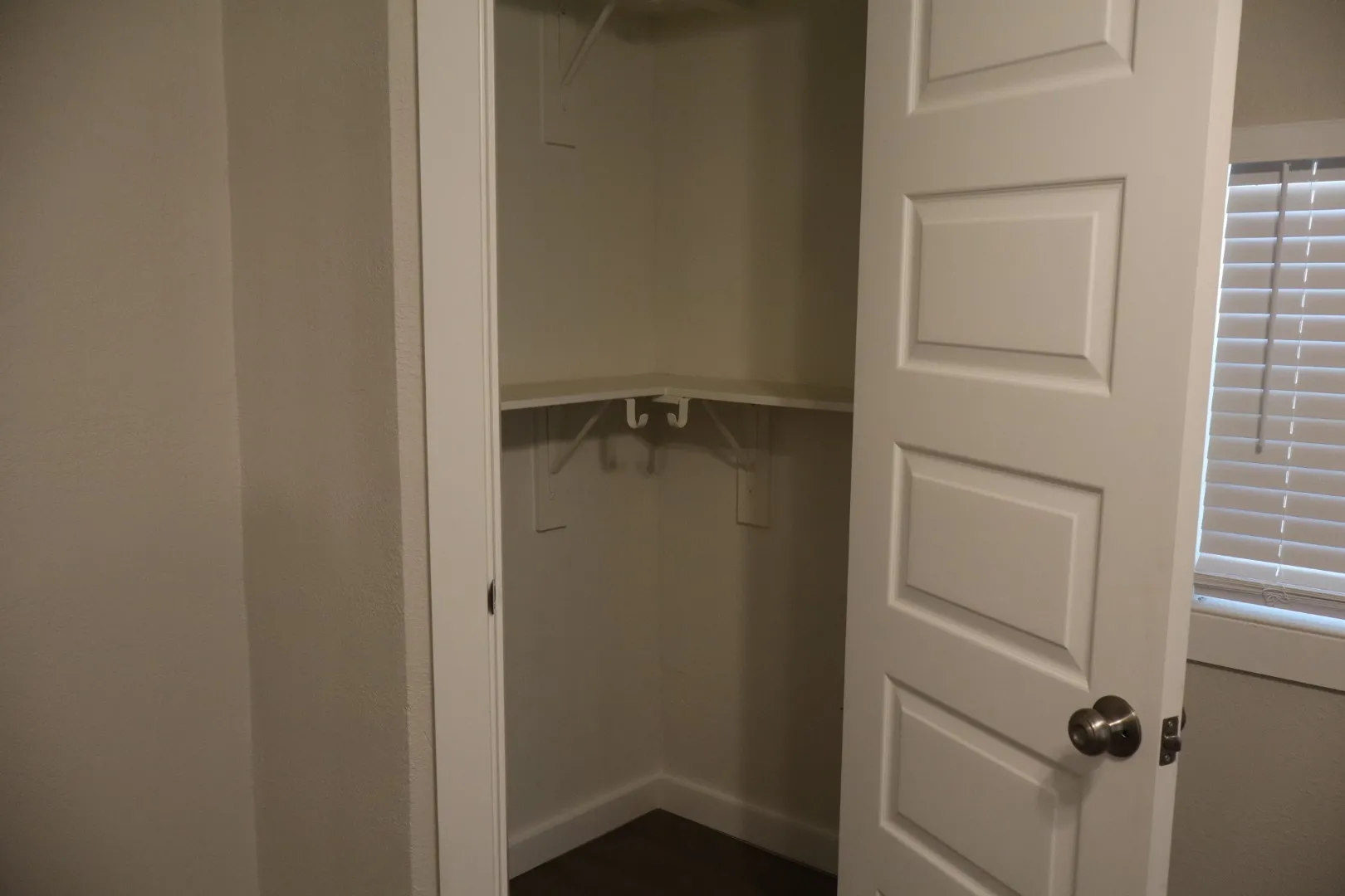 Single Family Residence For Sale in Tarrant County , 8532 George, White Settlement, Texas 76108, 4 Bedroom, 3 Bathroom, Garage spaces, 2,100 Sqft, built in 1959, mls#21343619, Real Estate Agent in White Settlement, Homes For Sale in Tarrant county, Homes For Sale in White Settlement, Realtor in White Settlement Texas, Real Estate Brokerage Independent Realty Texas, Luminita Cordes Realtor