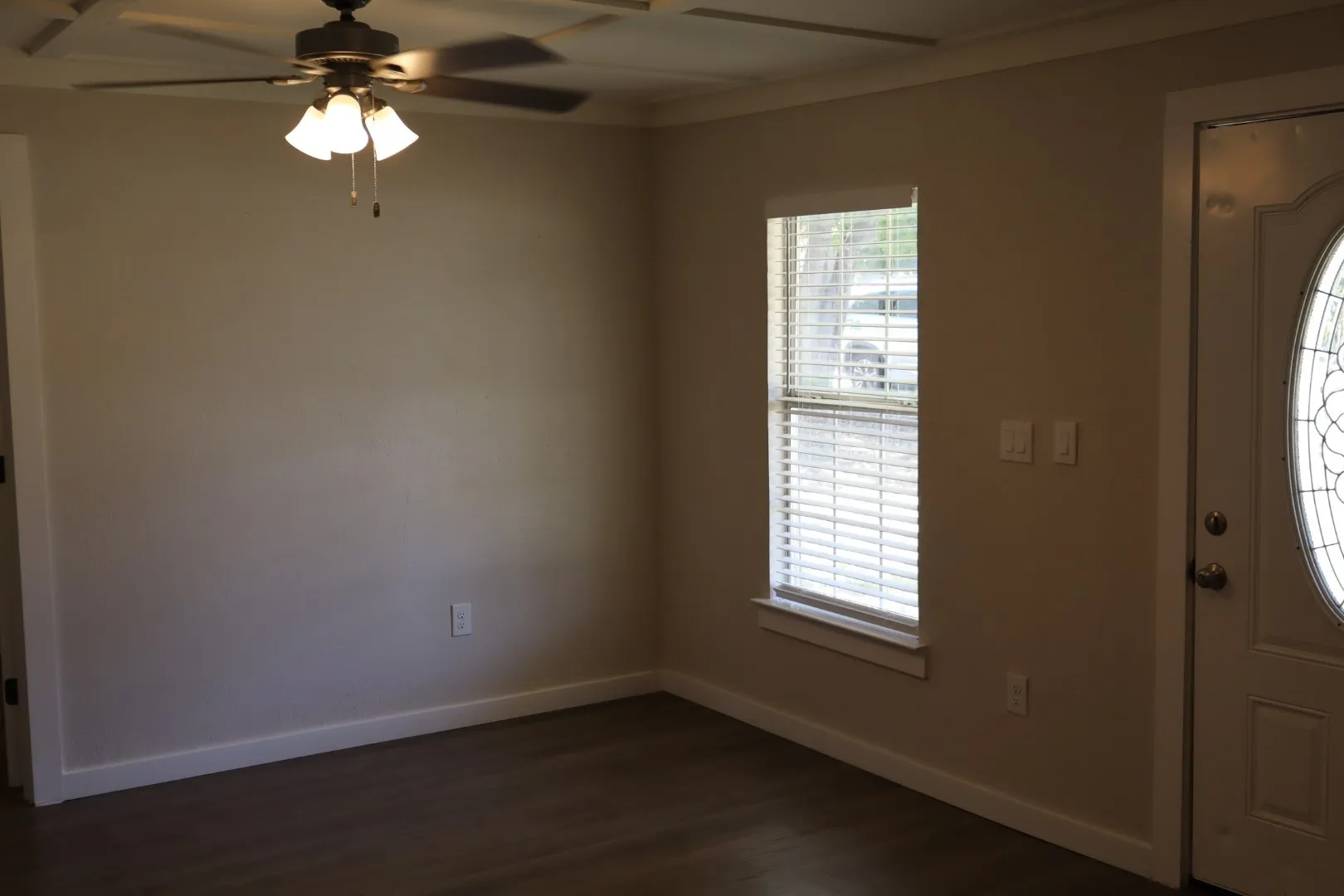 Single Family Residence For Sale in Tarrant County , 8532 George, White Settlement, Texas 76108, 4 Bedroom, 3 Bathroom, Garage spaces, 2,100 Sqft, built in 1959, mls#21343619, Real Estate Agent in White Settlement, Homes For Sale in Tarrant county, Homes For Sale in White Settlement, Realtor in White Settlement Texas, Real Estate Brokerage Independent Realty Texas, Luminita Cordes Realtor