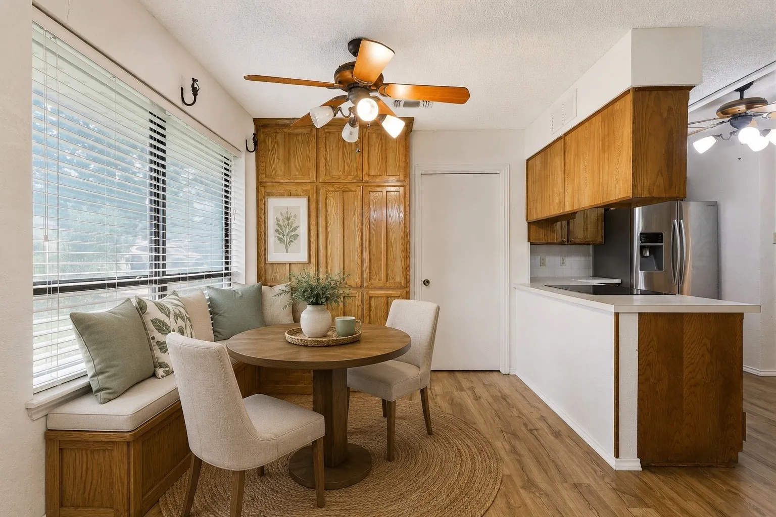 Single Family Residence For Sale in Tarrant County , 6713 N Park Drive, North Richland Hills, Texas 76182, 3 Bedroom, 2 Bathroom, 2 Garage spaces, 1,633 Sqft, built in 1985, mls#21335692, Real Estate Agent in North Richland Hills, Homes For Sale in Tarrant county, Homes For Sale in North Richland Hills, Realtor in North Richland Hills Texas, Real Estate Brokerage Independent Realty Texas, Luminita Cordes Realtor